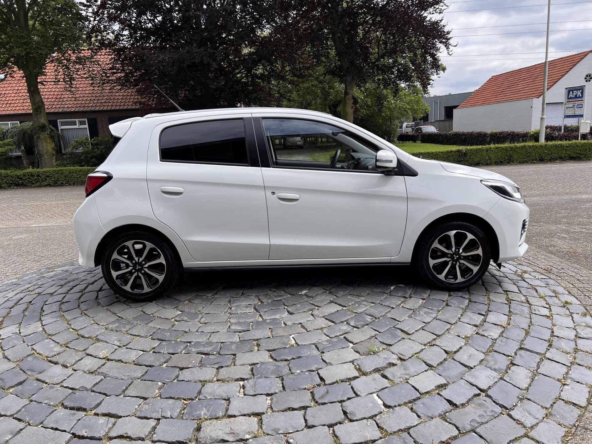 Mitsubishi Space Star 1.2 Instyle | Leder | Carplay | Camera | All-in rijklaarprijs - 6/38