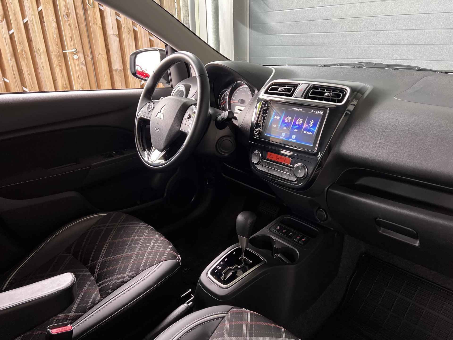 Mitsubishi Space Star 1.2 Instyle | Leder | Carplay | Camera | All-in rijklaarprijs - 29/38