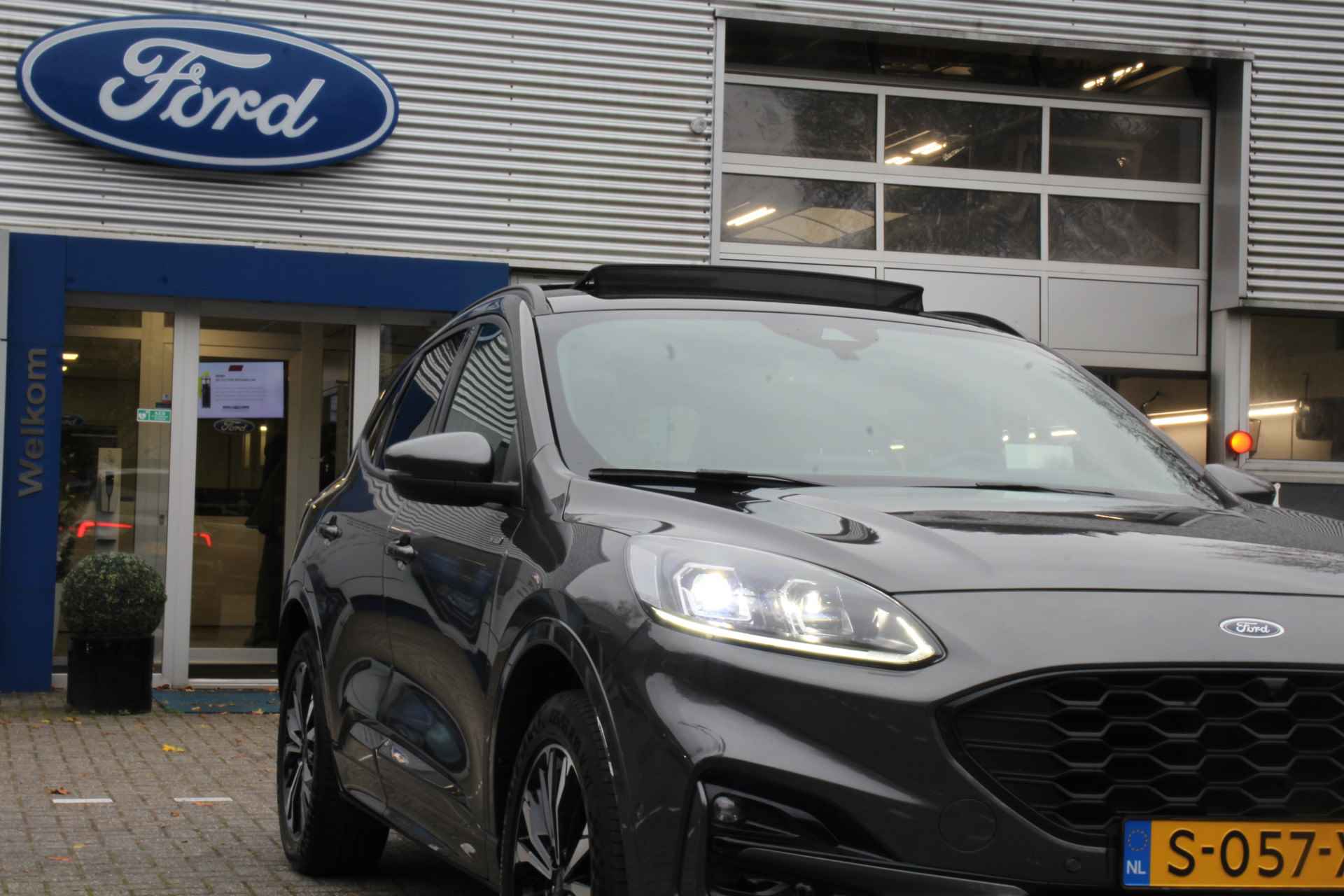 Ford Kuga 2.5 PHEV ST-LINE X | NL-AUTO! | 1E EIGENAAR! | PANODAK | AGR-STOELEN | ELEKT. STOELEN | NAVI | CLIMA | WINTERPACK | ADAPT. CRUIS - 44/49