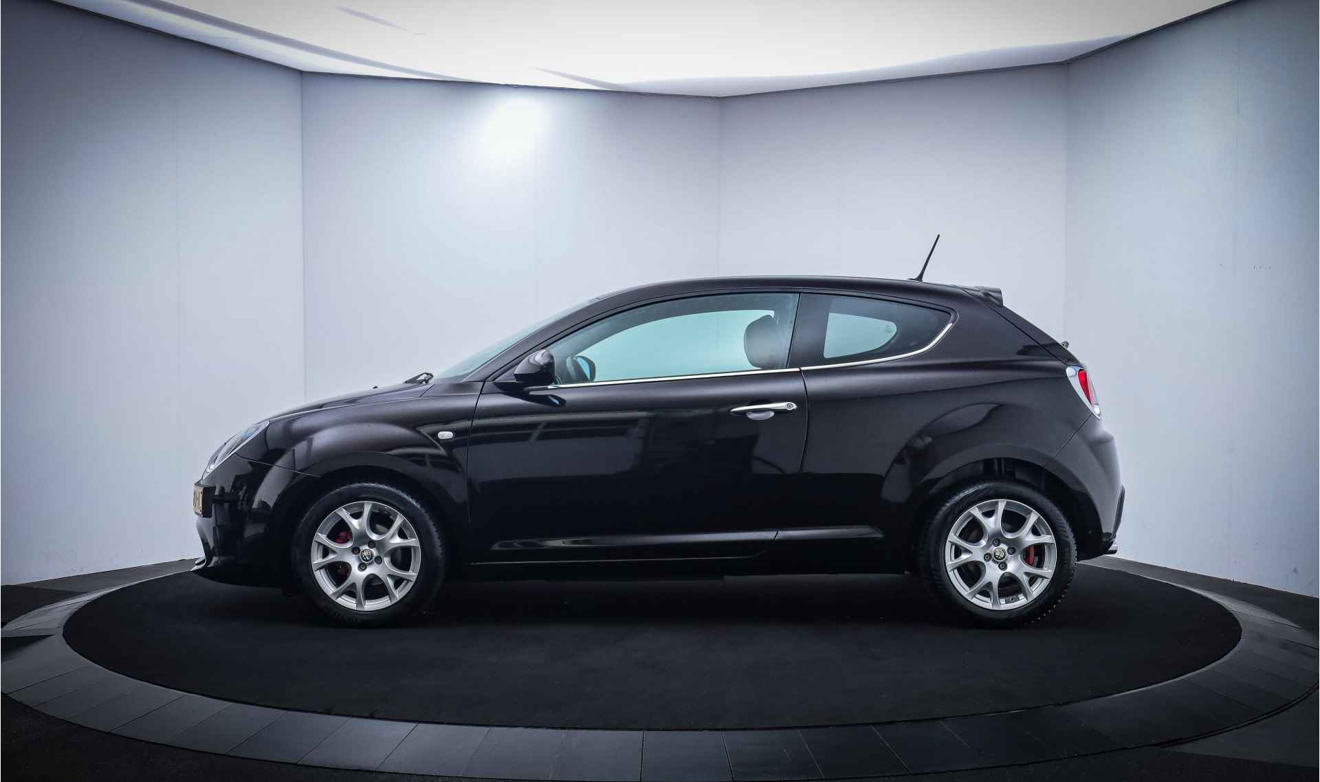 Alfa Romeo MiTo 0.9 TwinAir Exclusivo LEER/CLIMA/BLUE&ME/LMV/PDC/NAVI - 12/21