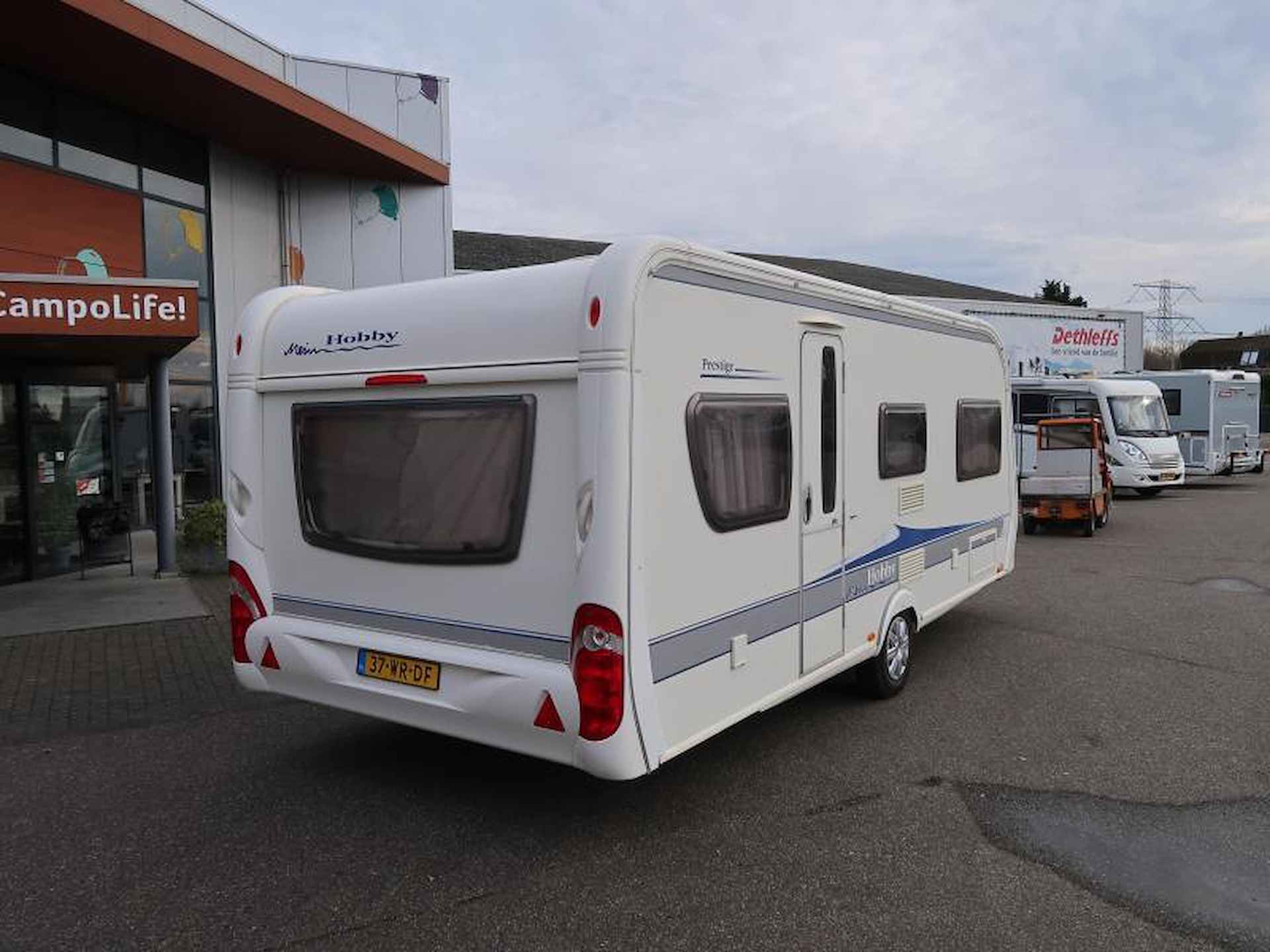 Hobby Prestige 560 UL MET LUIFEL EN DAKAIRCO - 19/23