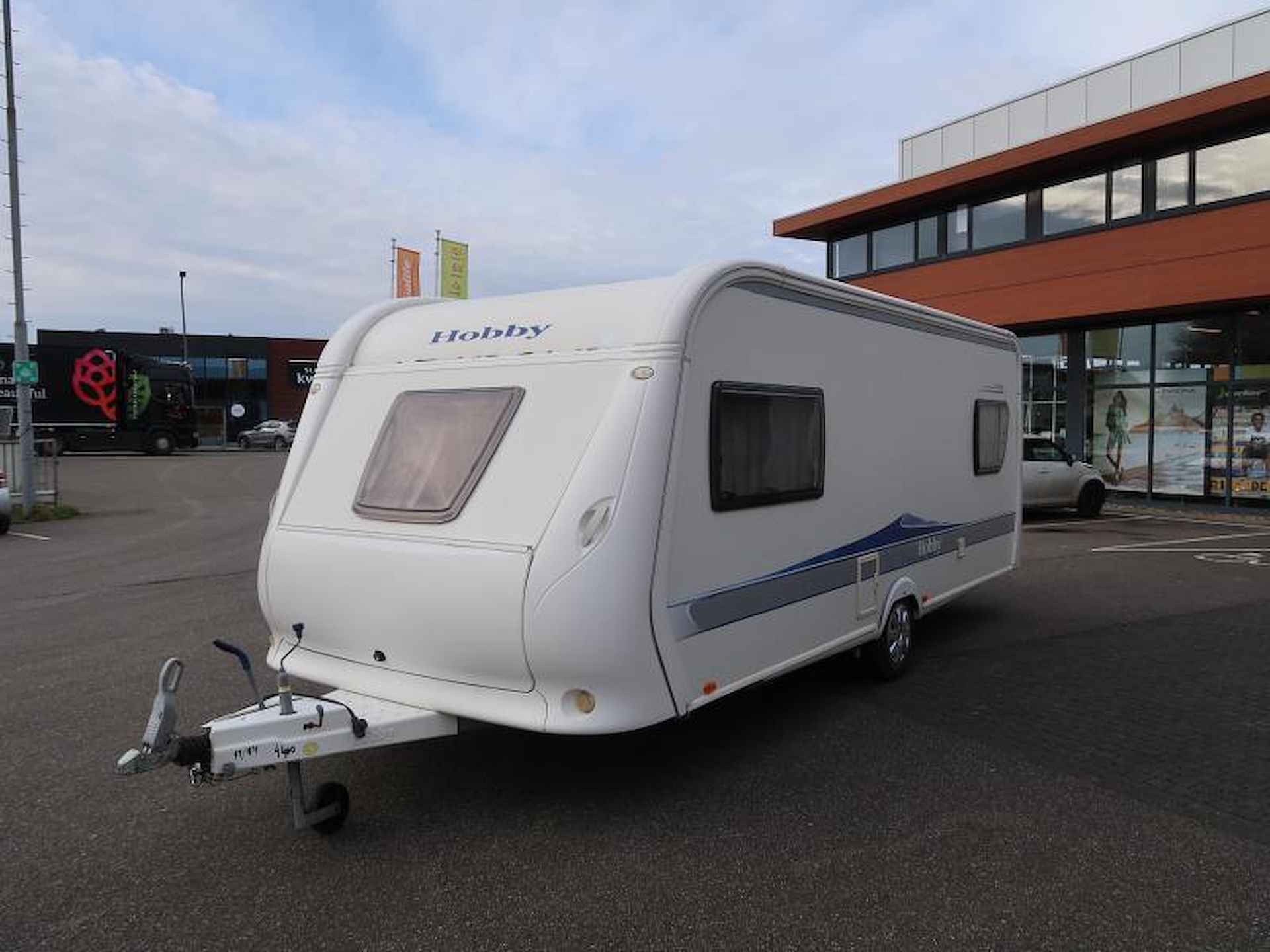 Hobby Prestige 560 UL MET LUIFEL EN DAKAIRCO - 20/23