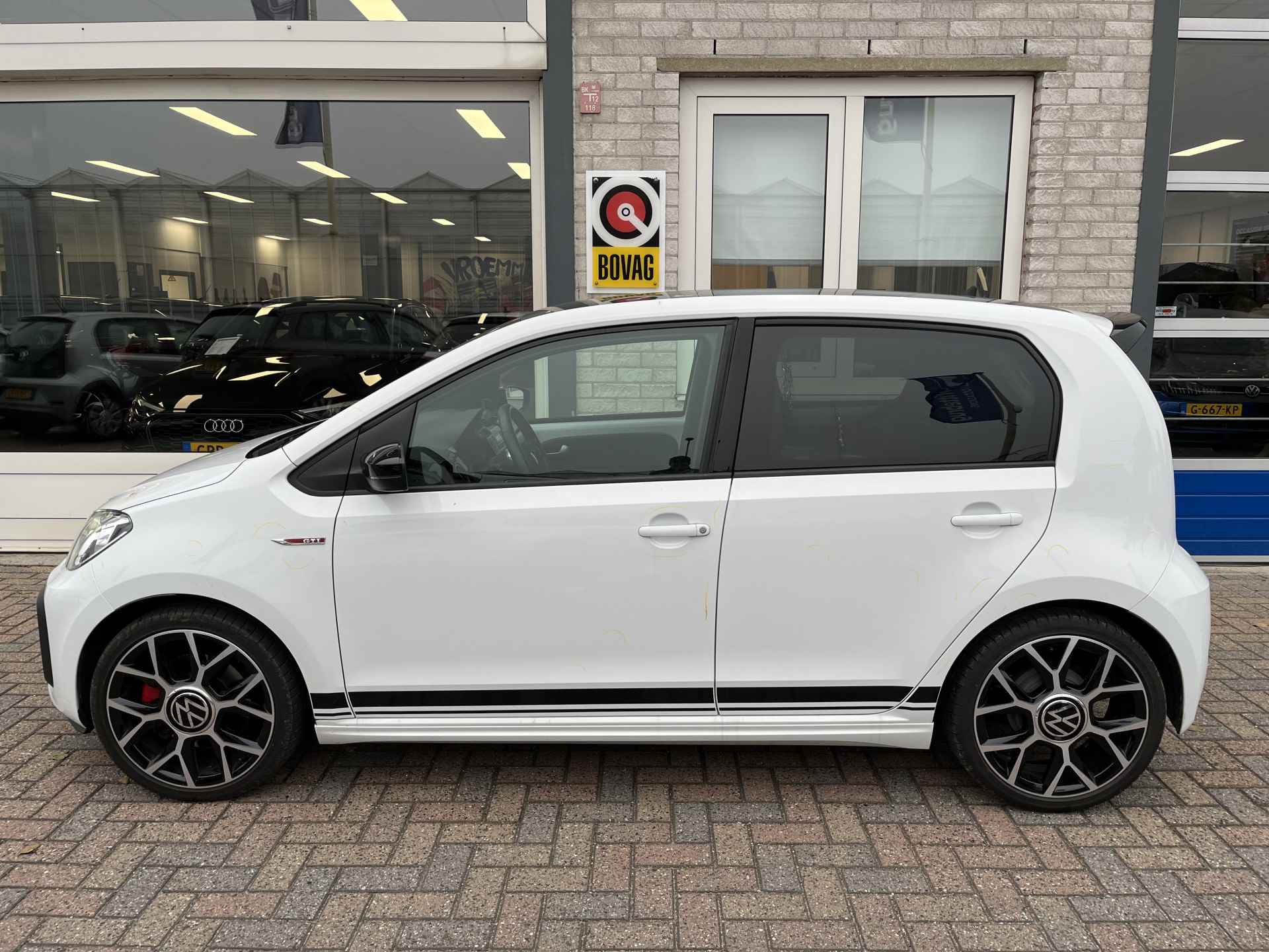 Volkswagen up! 1.0 TSI GTI / CAMERA/ PARK. SENSOREN/ 116 PK/ CRUISE/ STOEL VERWARM./ BLEUTOOTH/ CLIMA/ DAB/ 17" LMV/ - 3/28