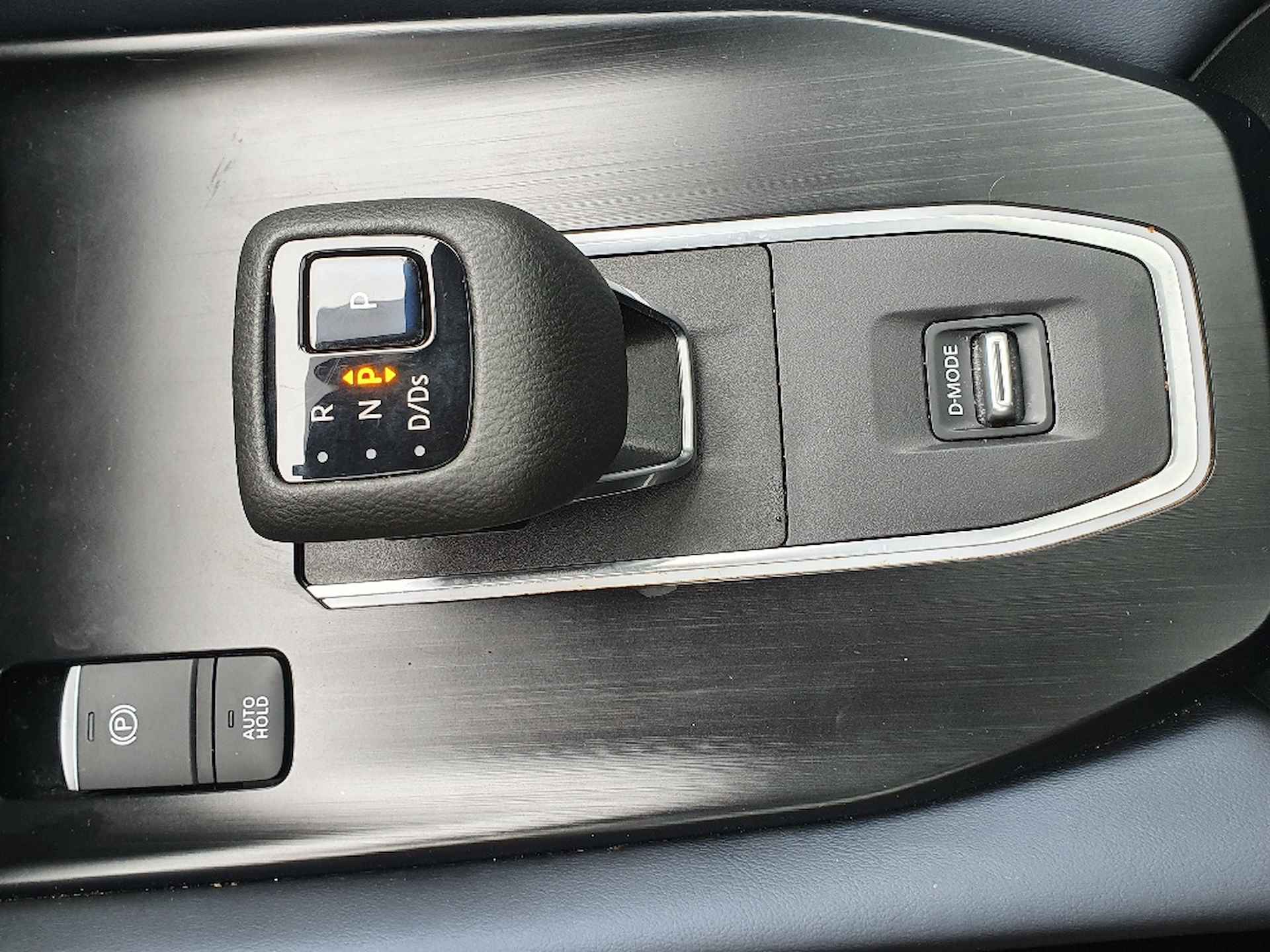 Nissan QASHQAI 1.3 MHEV Tekna Automaat Navigatie, Panoramadak, Half Leder, 19"Lm, LED, 360 Camera, Pro-Pilot, Head Up Display - 6/27