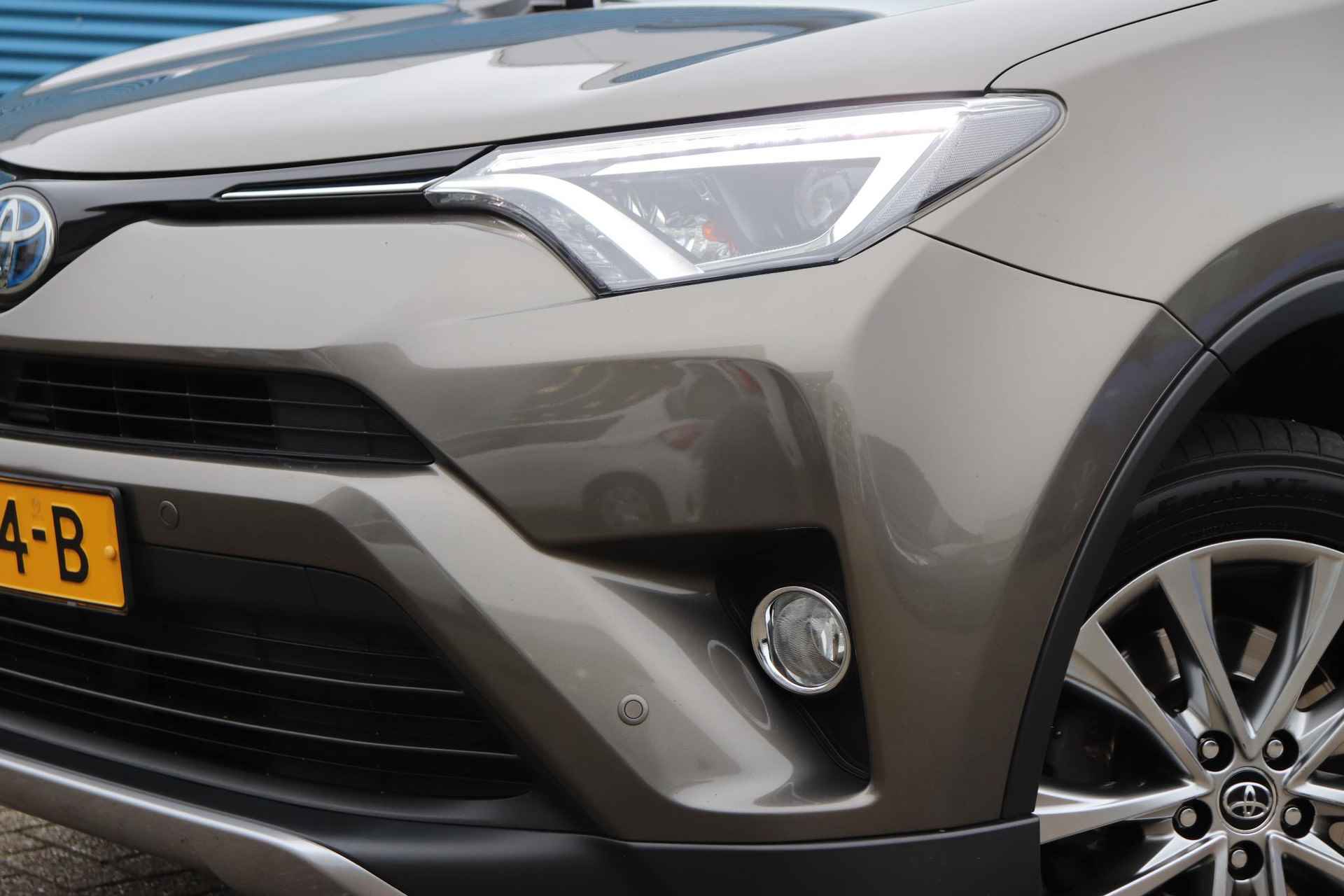 Toyota RAV4 2.5 Hybrid Executive Trekhaak-Navi - 18/38