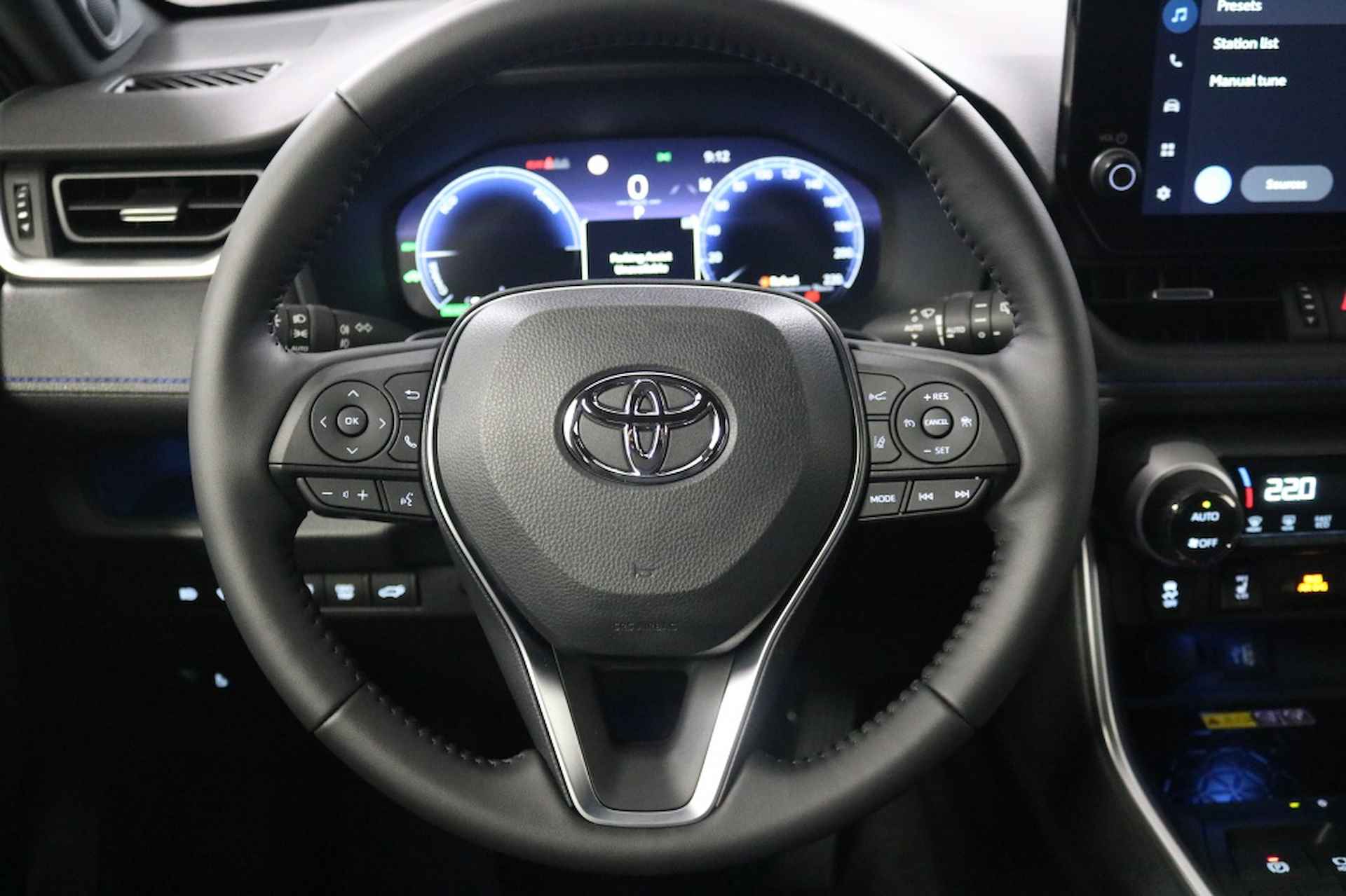Toyota RAV4 2.5 Hybrid Style Bi-Tone | Innovation Pack - 13/37