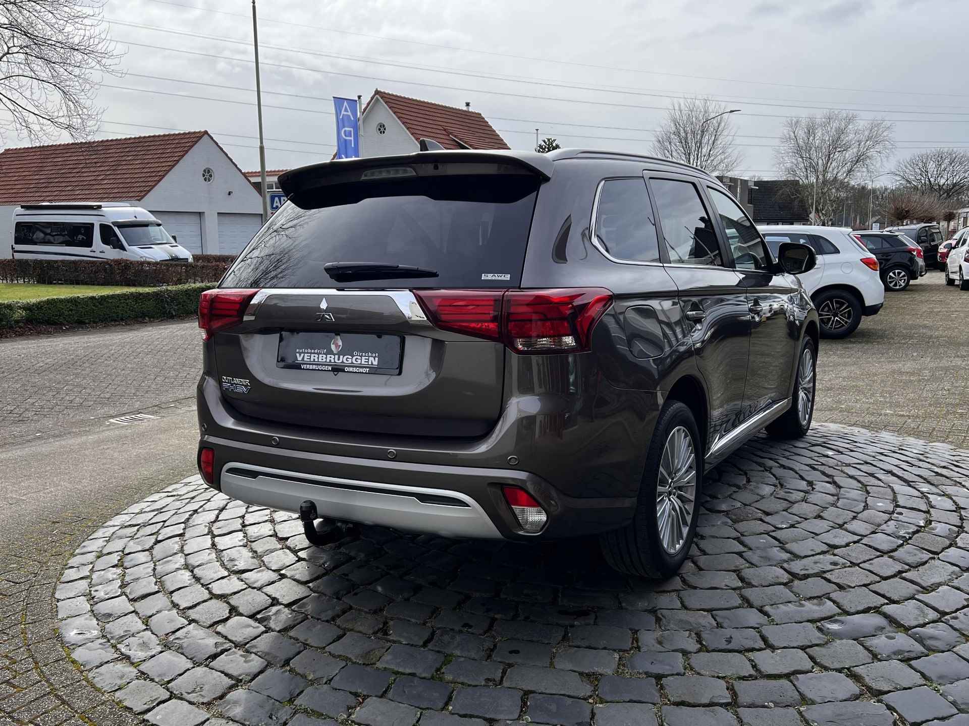 Mitsubishi Outlander 2.4 PHEV Pure+ | Trekhaak | PDC V+A | Carplay | Camera | All-in rijklaarprijs - 5/46