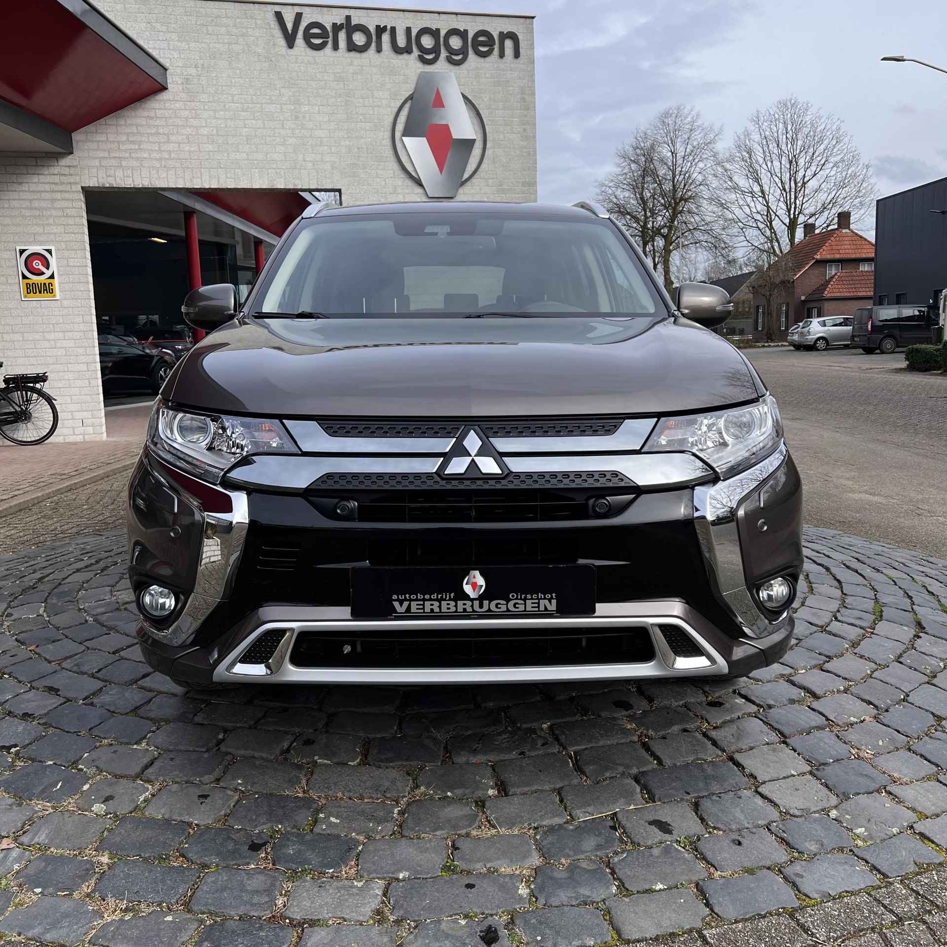 Mitsubishi Outlander 2.4 PHEV Pure+ | Trekhaak | PDC V+A | Carplay | Camera | All-in rijklaarprijs - 26/46