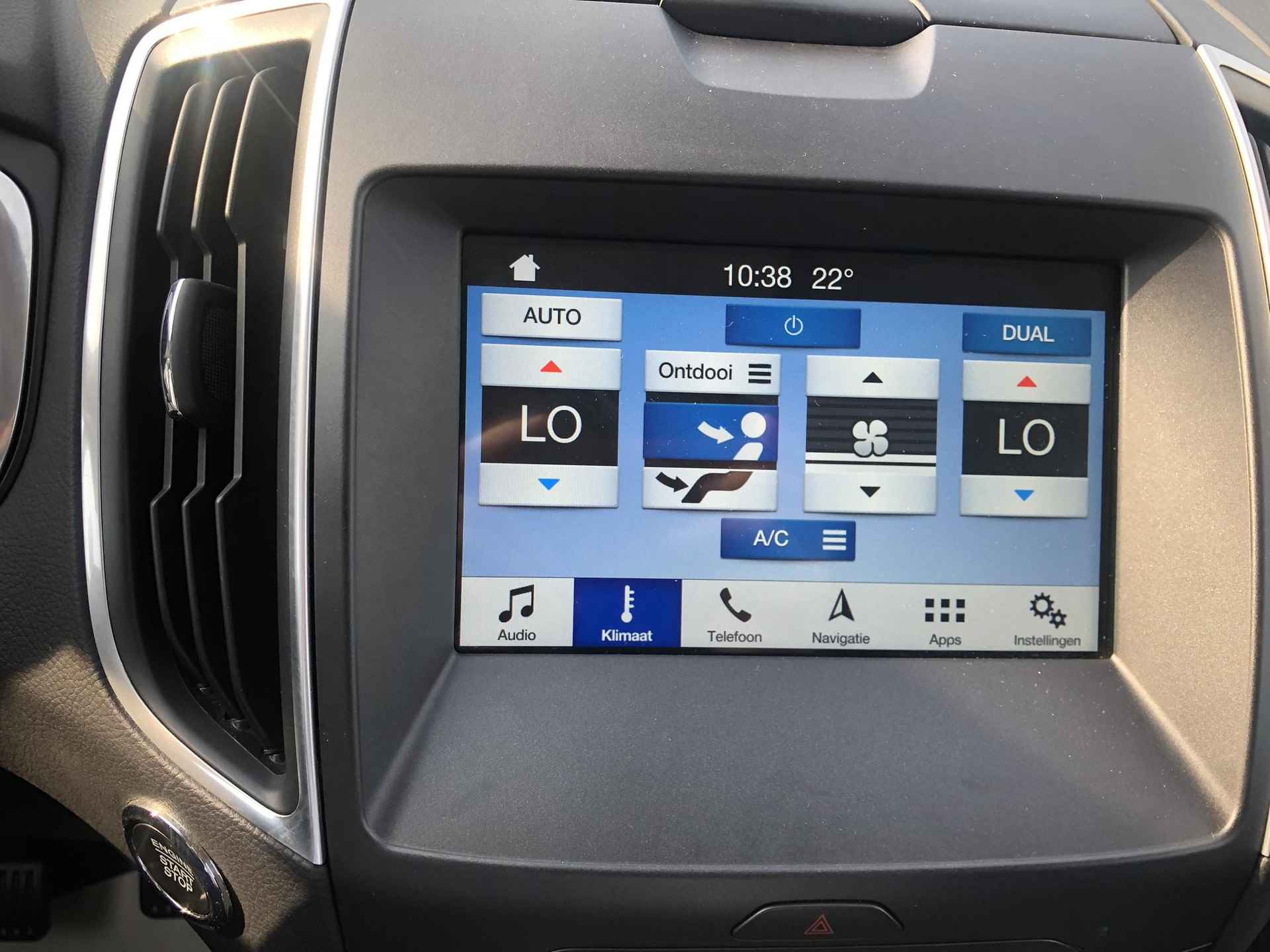 Ford Galaxy 1.5 Ecoboost Titanium 160pk Navigatie | Stoelverwarming | Parkeersensoren | Apple Carplay/ Android auto - 18/27