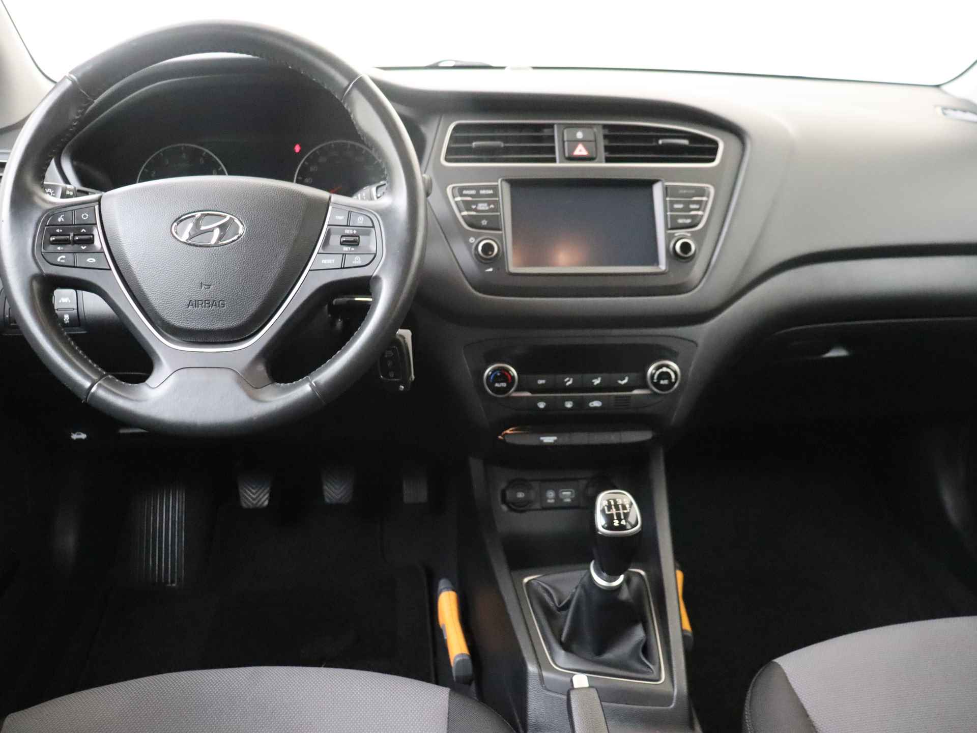 Hyundai i20 1.0 T-GDI Comfort 5 deurs | Navigatie by App | Climate Control - 6/31