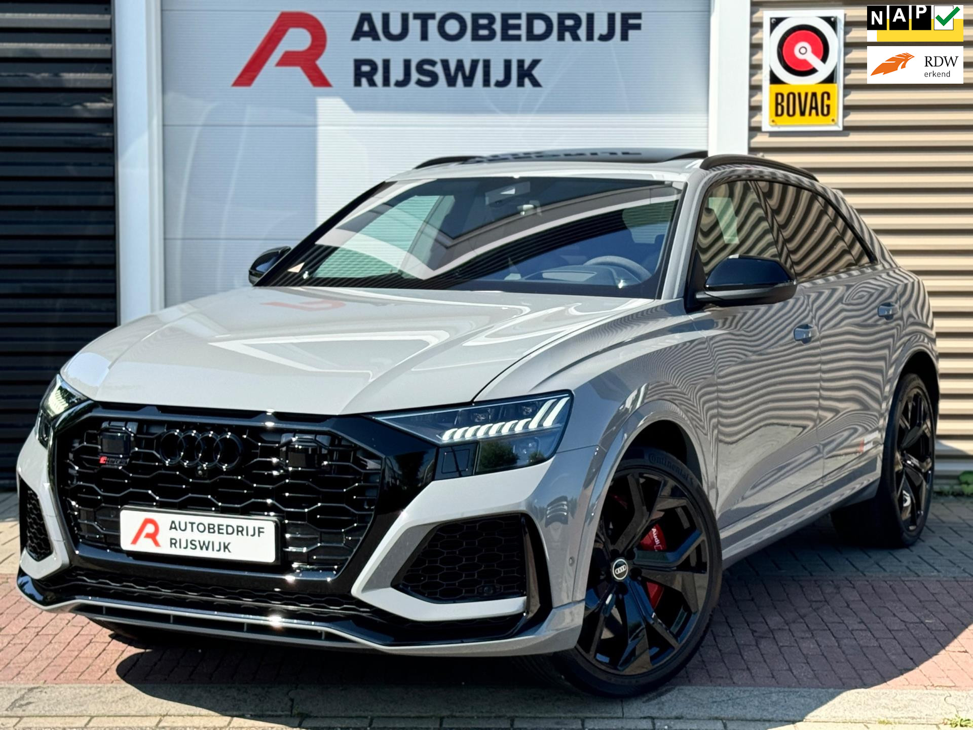 Audi Q8 4.0 TFSI RS Q8 quattro 3DSound/NightVision/Keramisch