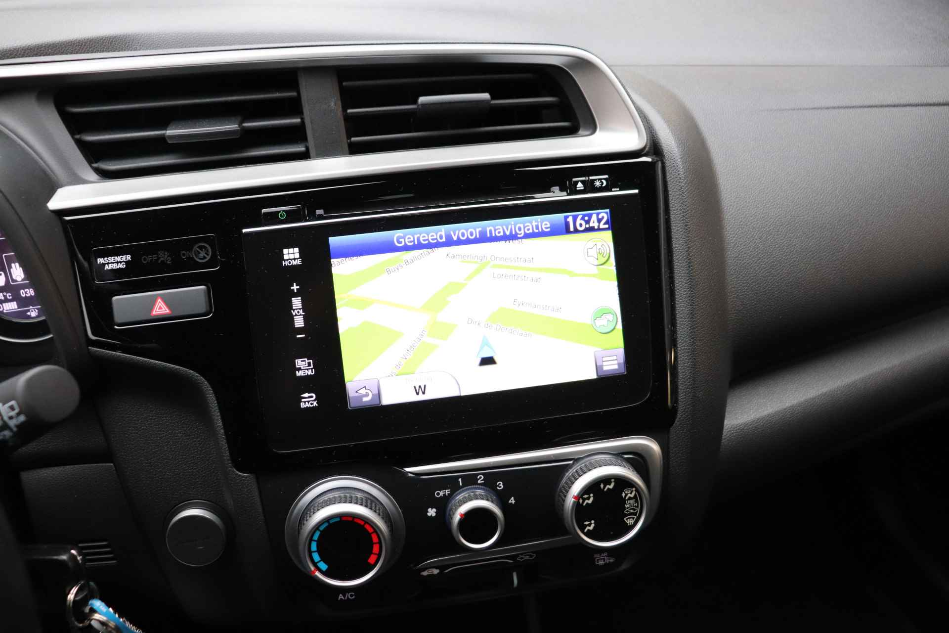 Honda Jazz 1.3 i-VTEC Comfort Automaat. Trekhaak, navigatie. - 16/32