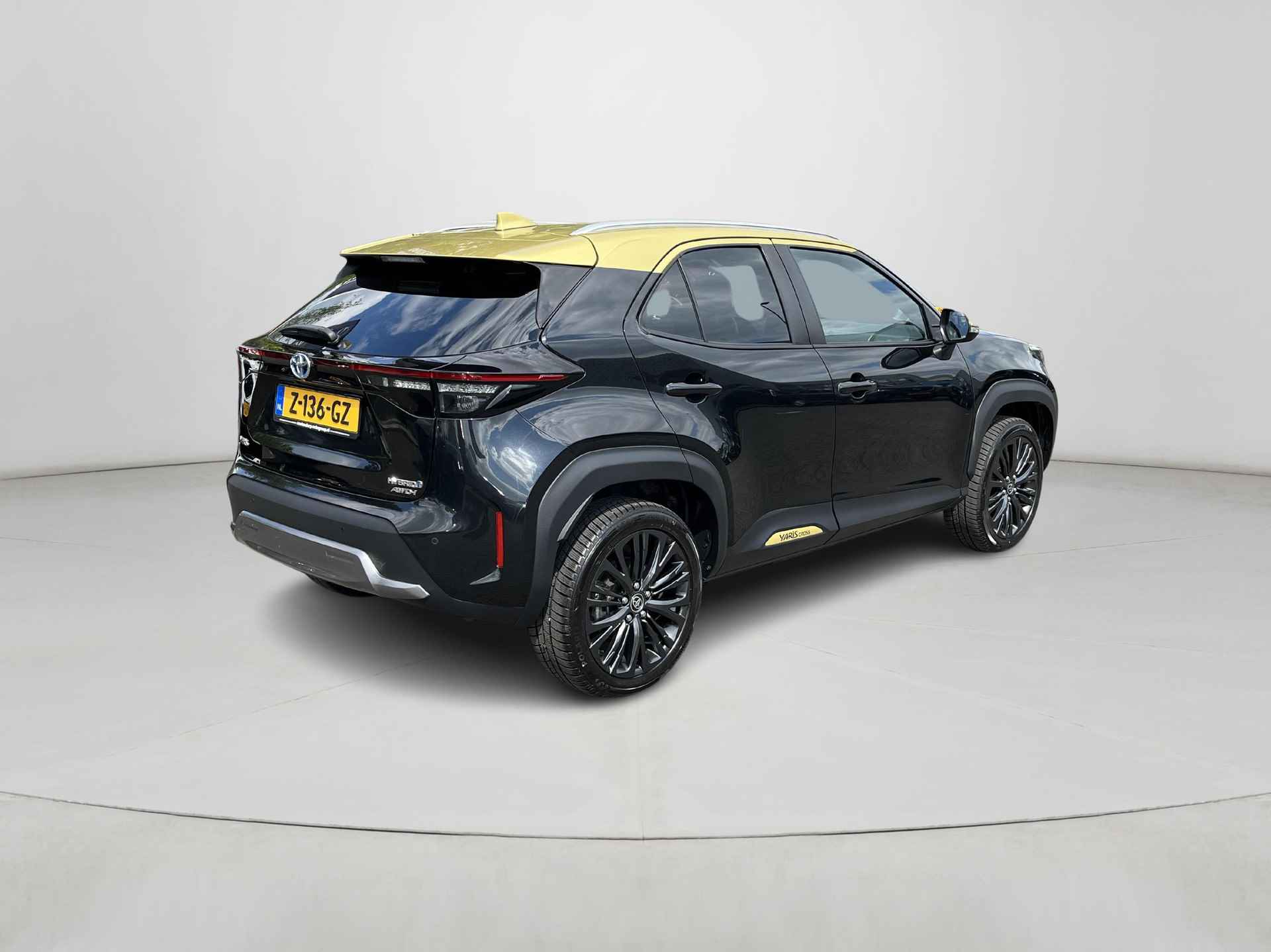 Toyota Yaris Cross 1.5 Hybrid Adventure AWD | Navigatie | Apple CarPlay/Android auto | Achteruitrijcamera | Elektrische achterklep - 6/32