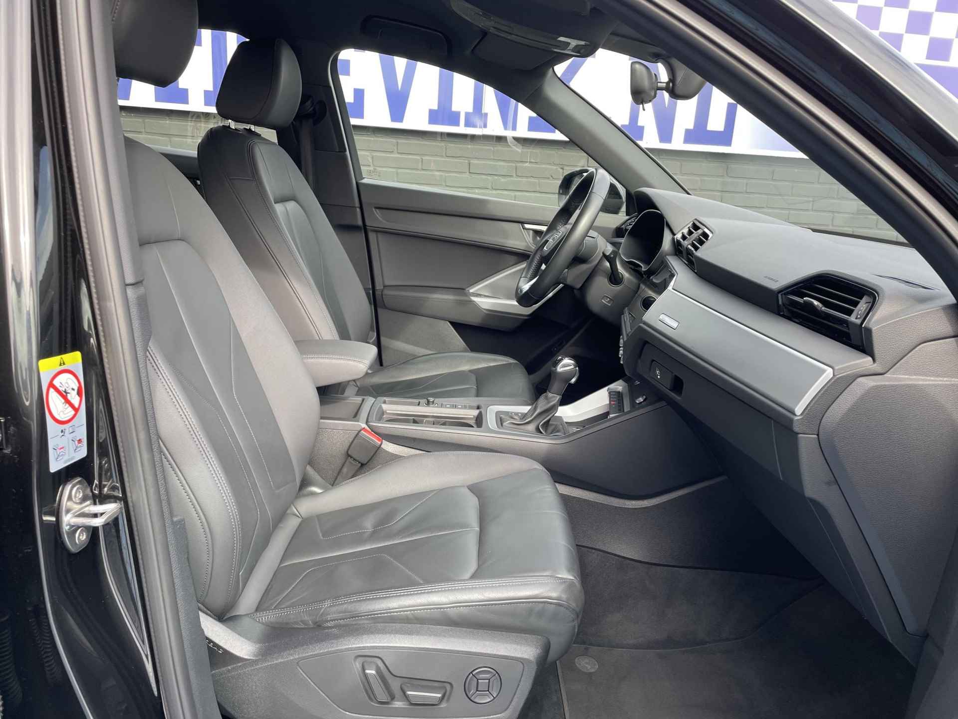 Audi Q3 35 HYBRIDE ADAP CRUISE LEER TREKH BLISS - 15/30