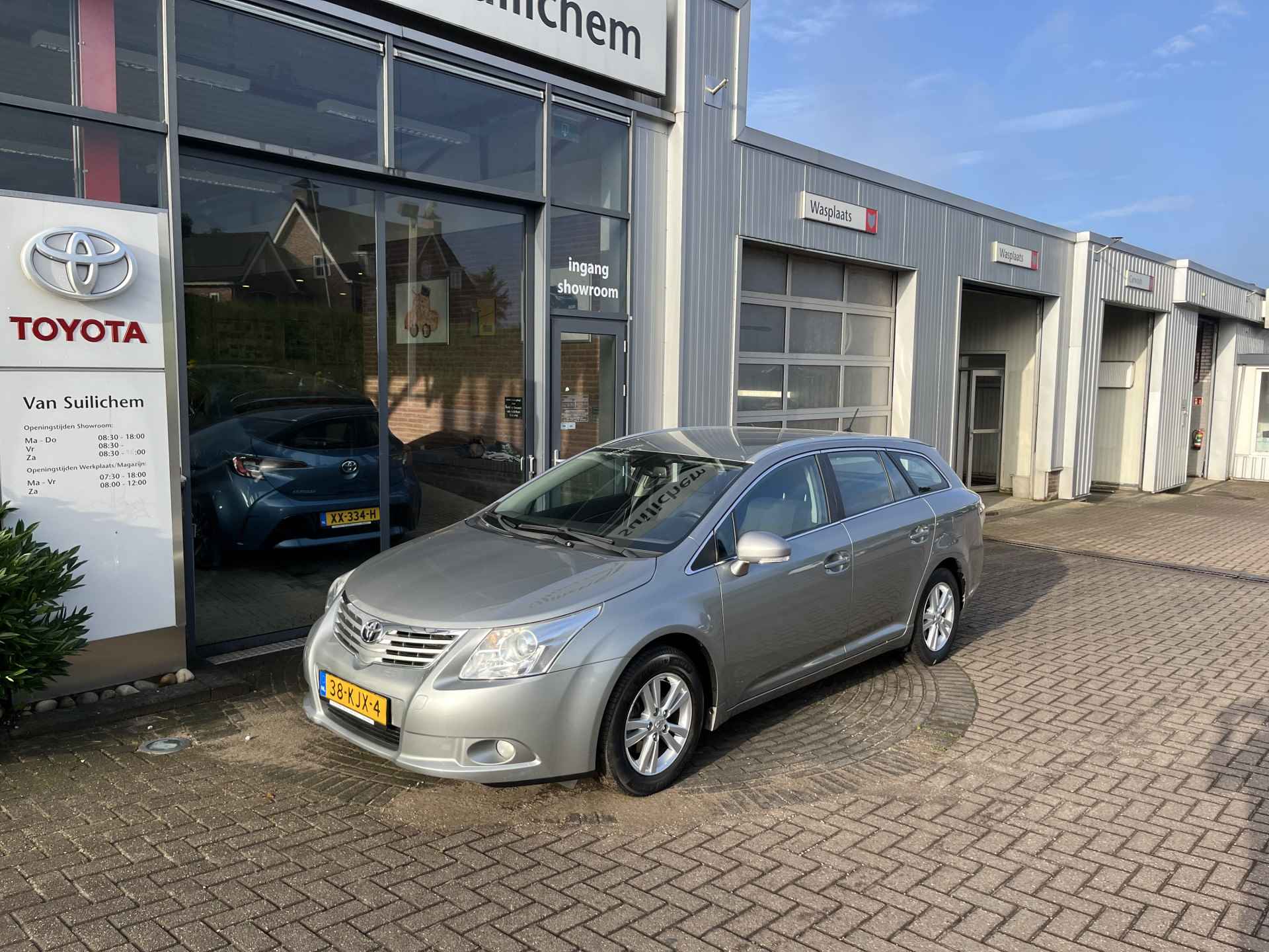 Toyota Avensis wagon 1.8 VVTi Dynamic - 5/23