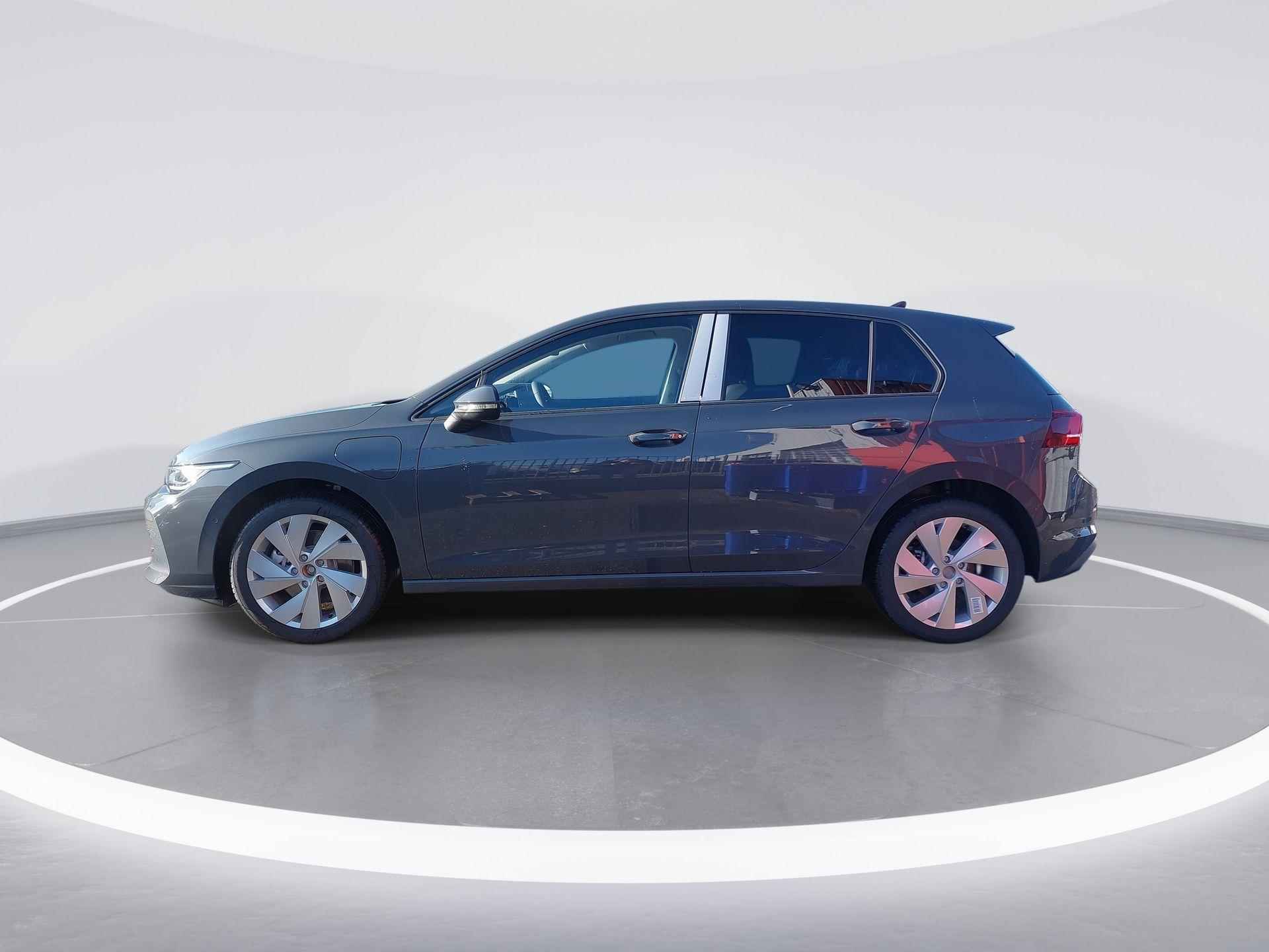 Volkswagen Golf Life Edition 1.5 eHybrid 204 pk 6 versn. DSG · Comfort pakket · Multimedia pakket · - 5/14