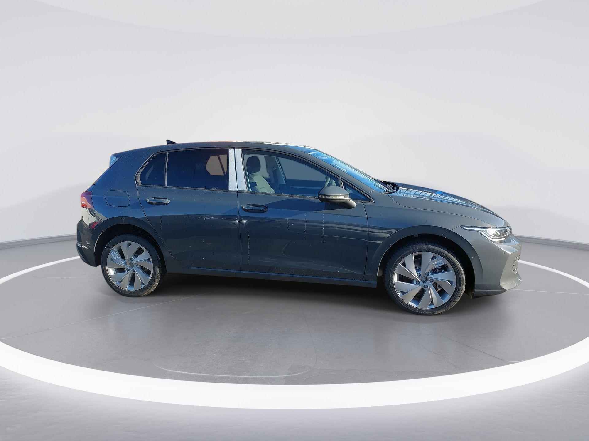 Volkswagen Golf Life Edition 1.5 eHybrid 204 pk 6 versn. DSG · Comfort pakket · Multimedia pakket · - 9/14