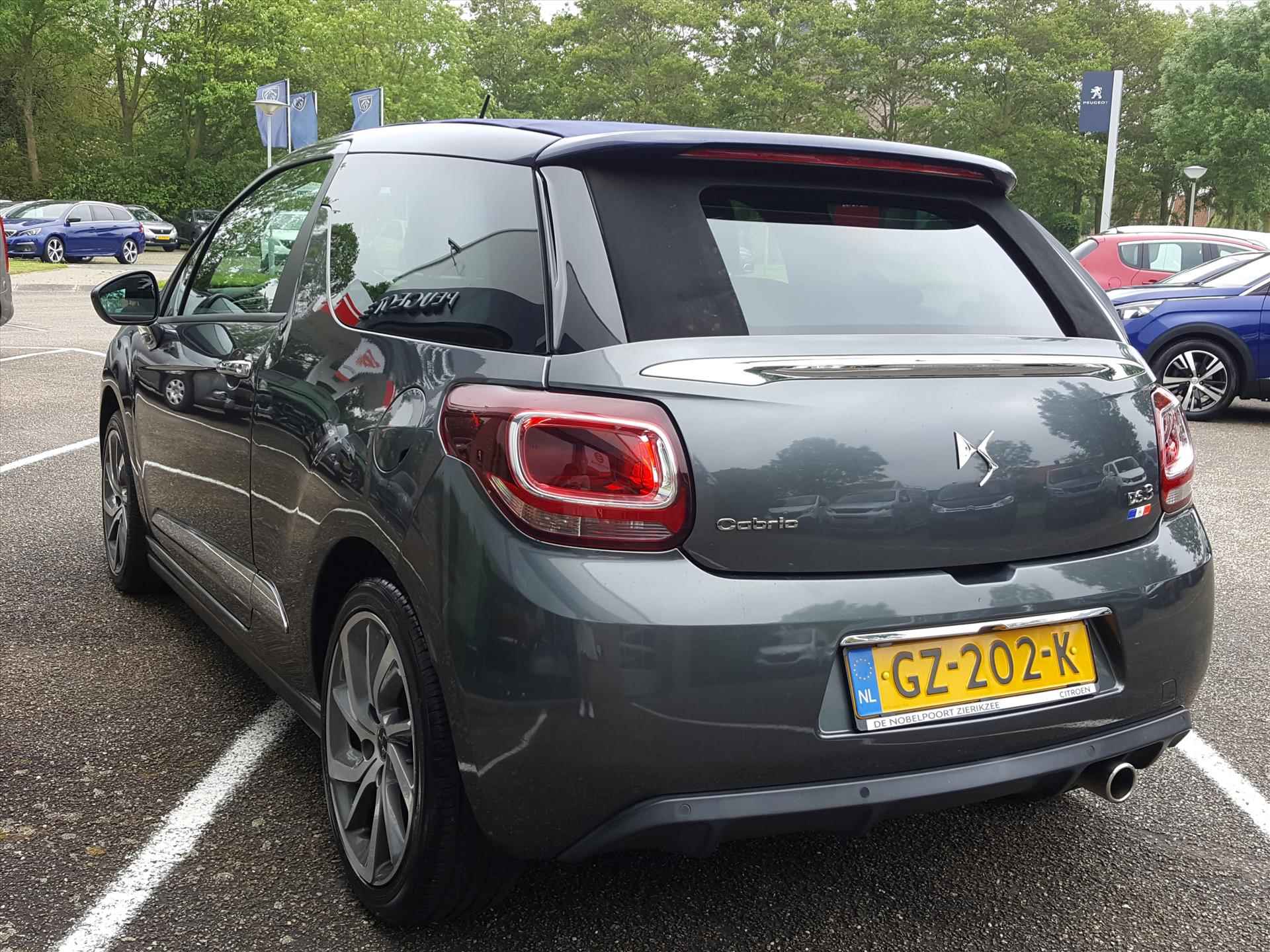 DS Ds3 CABRIOLET 1.2T PURETECH 110PK Navigatie | Cruise & Climate control | Achteruitrijcamera | Parkeersensoren | Bluetooth | LM-velgen - 9/37