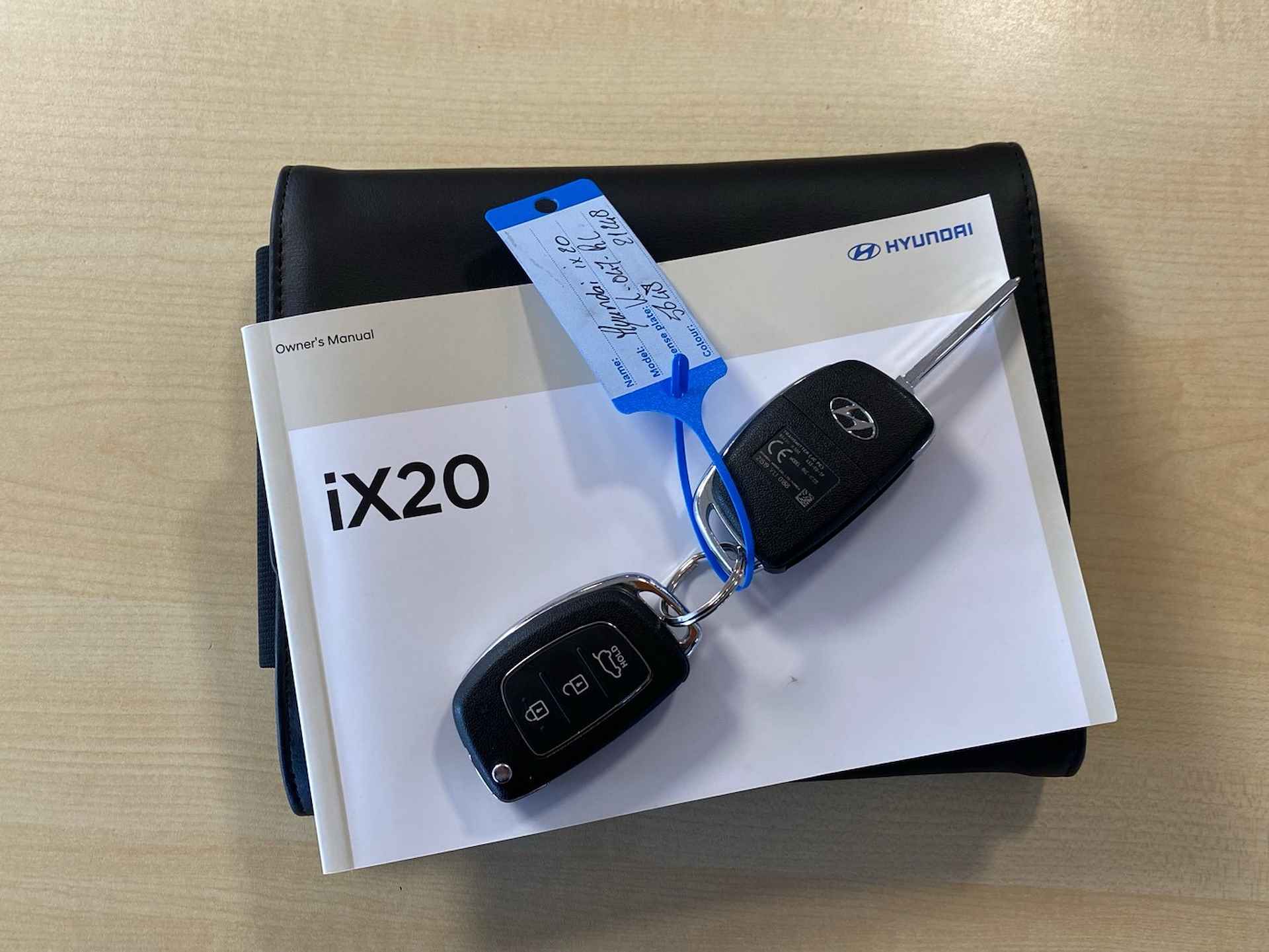 Hyundai ix20 1.6i Go! | Navi | LM Velgen | Airco | Lage Km Stand! | Nieuwstaat! | RIJKLAARPRIJS INCL 12 MAANDEN GARANTIE EN BEURT - 21/23