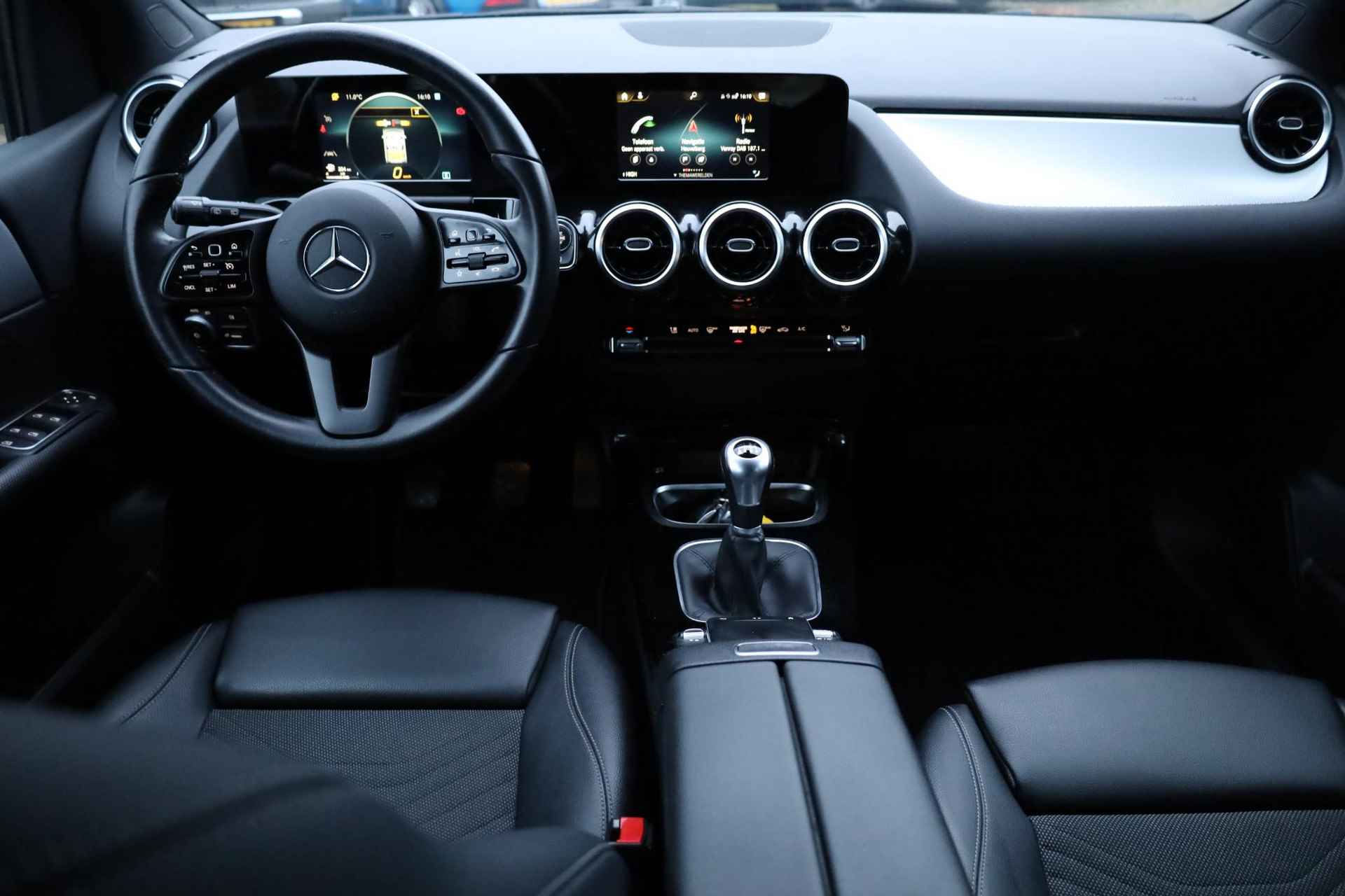 Mercedes-Benz B-klasse 180 Premium CARPLAY STOELVERW. ELEK.TREKHAAK DAB HALFLEER NAVI LMV 2xPDC - 6/49