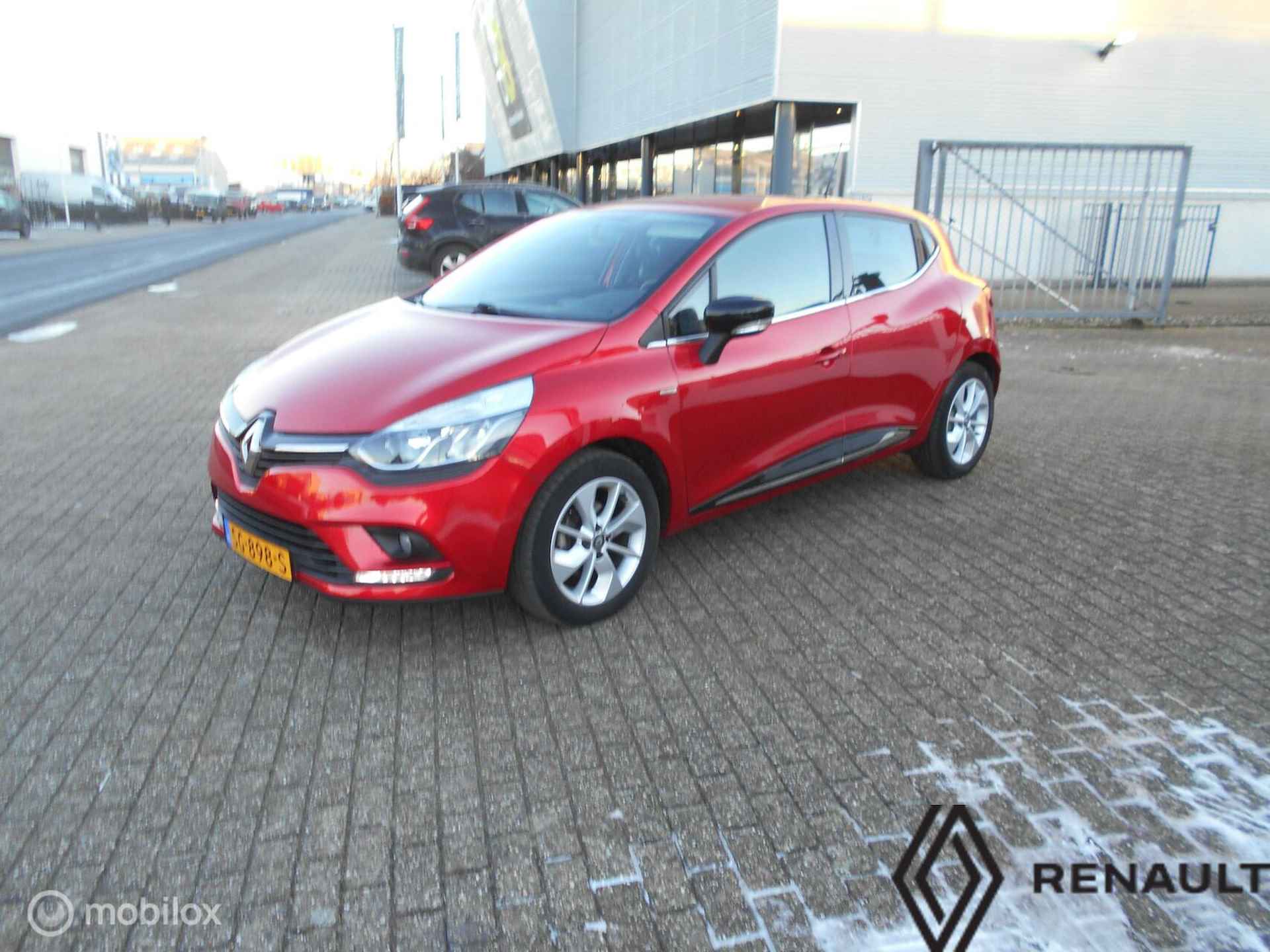 Renault Clio 0.9 TCe Limited - 2/14
