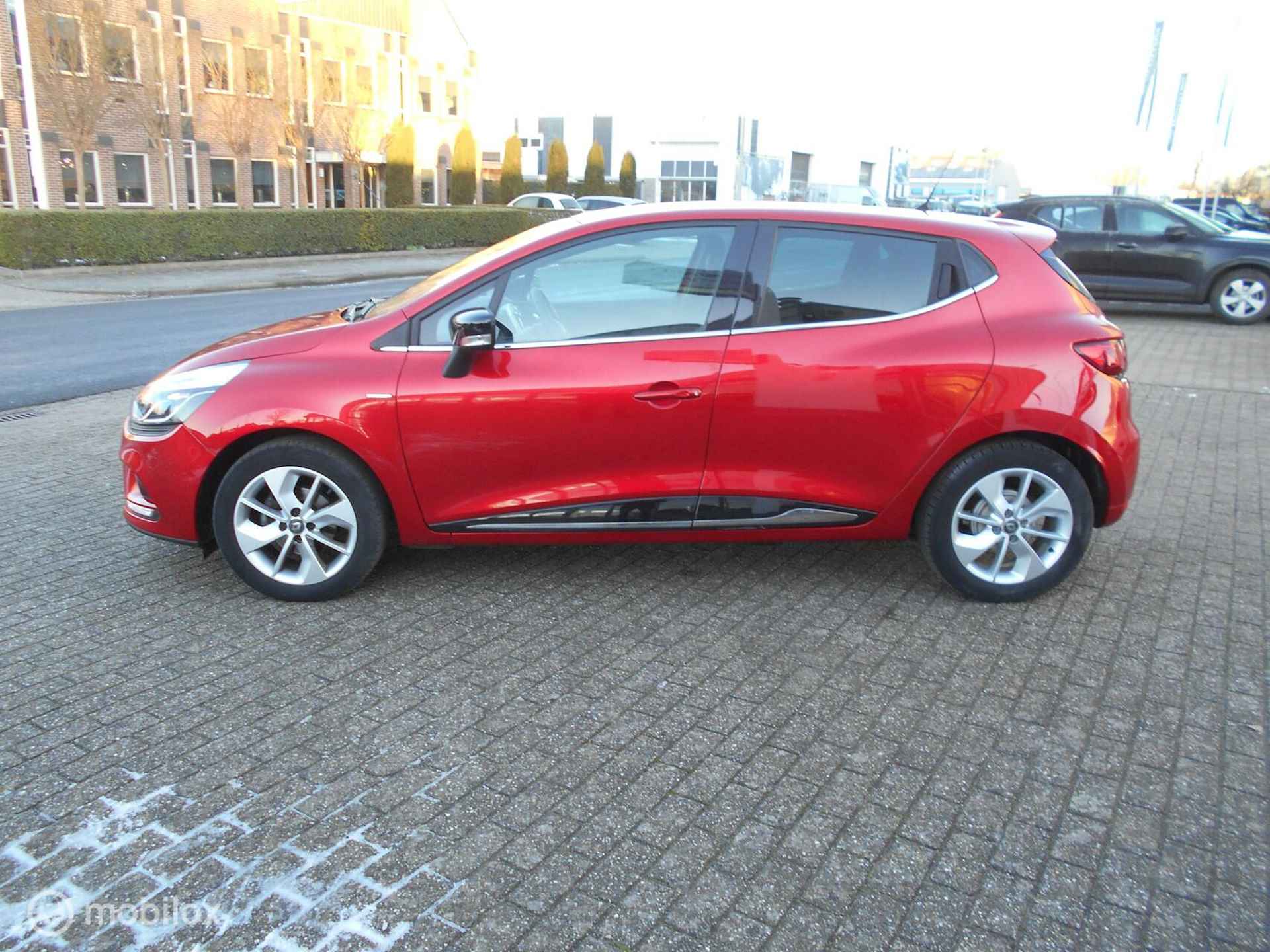 Renault Clio 0.9 TCe Limited - 6/14