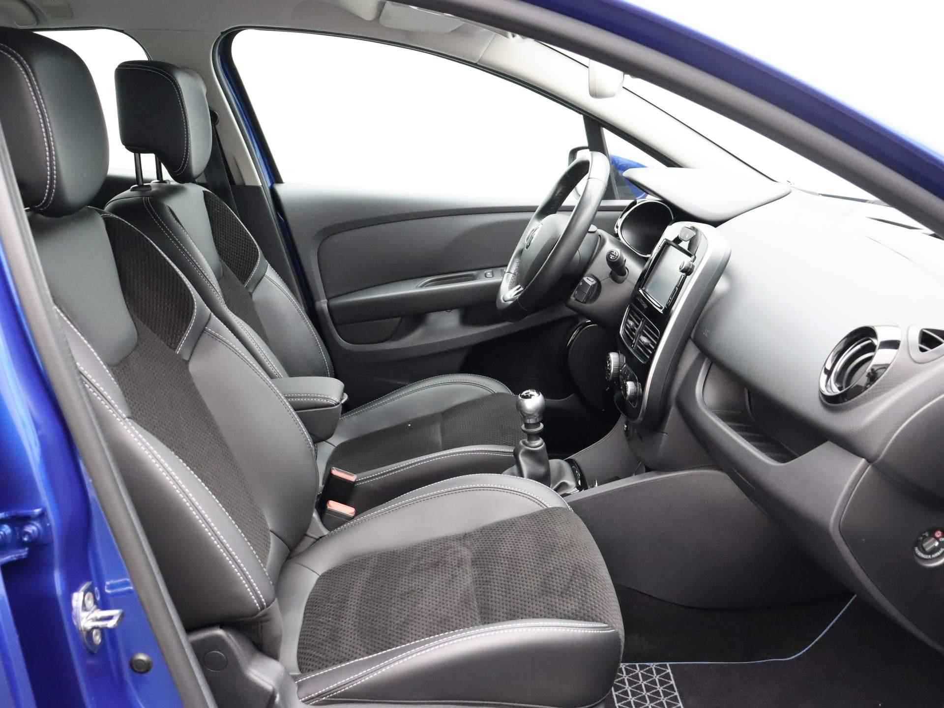 Renault Clio Estate TCe 120pk Intens | Navigatie | Slechts 49666km | Stoelverwarming | Cruise Control | - 5/42