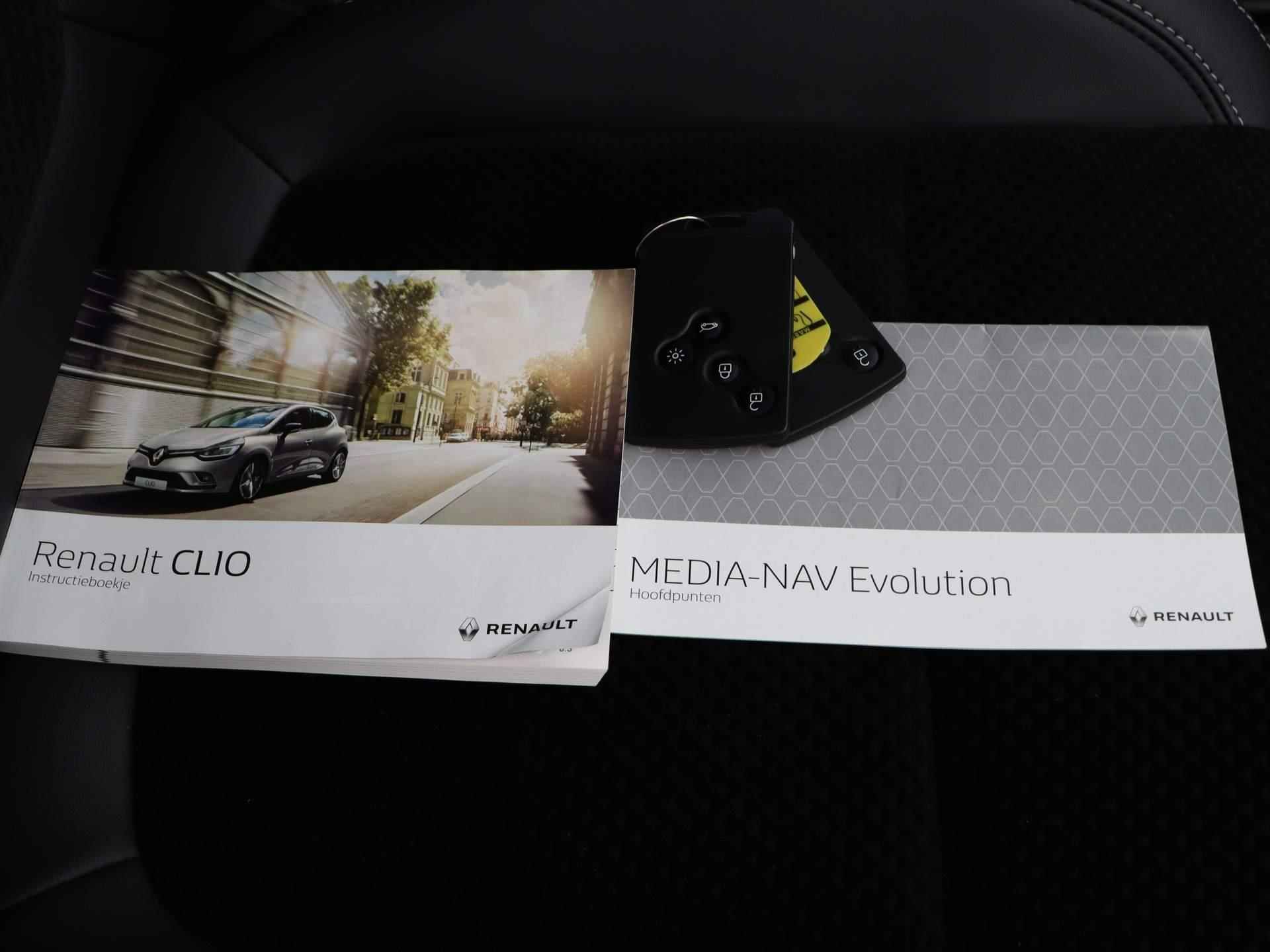 Renault Clio Estate TCe 120pk Intens | Navigatie | Slechts 49666km | Stoelverwarming | Cruise Control | - 15/42