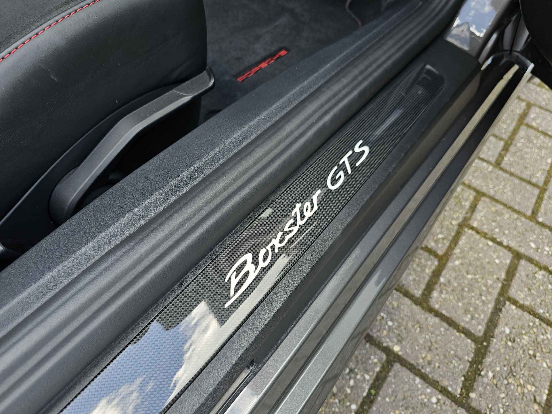 Porsche 718 Boxster GTS 4.0 | Sport Chrono | Adaptive Cruise | Apple Carplay - 12/25