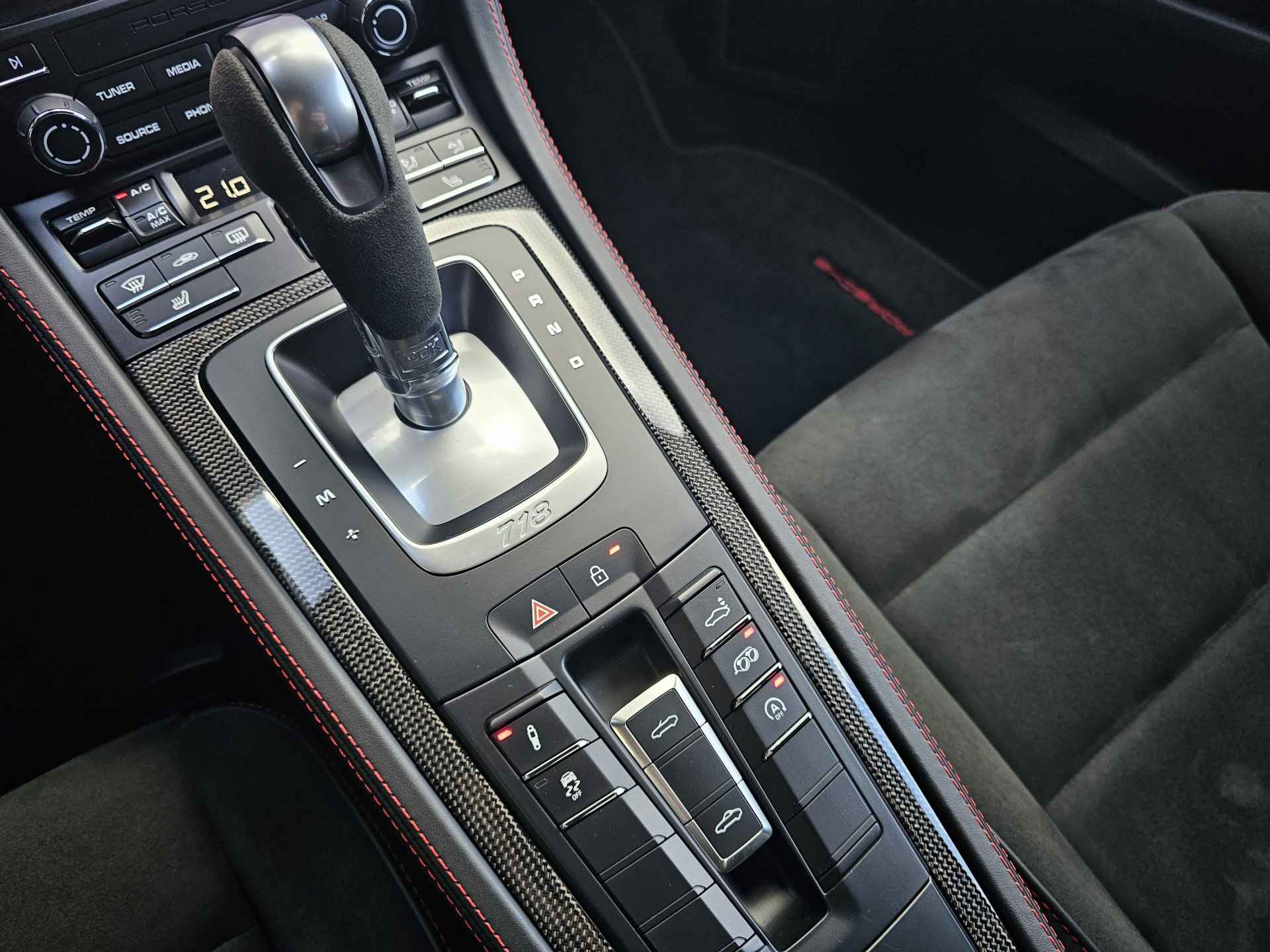 Porsche 718 Boxster GTS 4.0 | Sport Chrono | Adaptive Cruise | Apple Carplay - 24/25