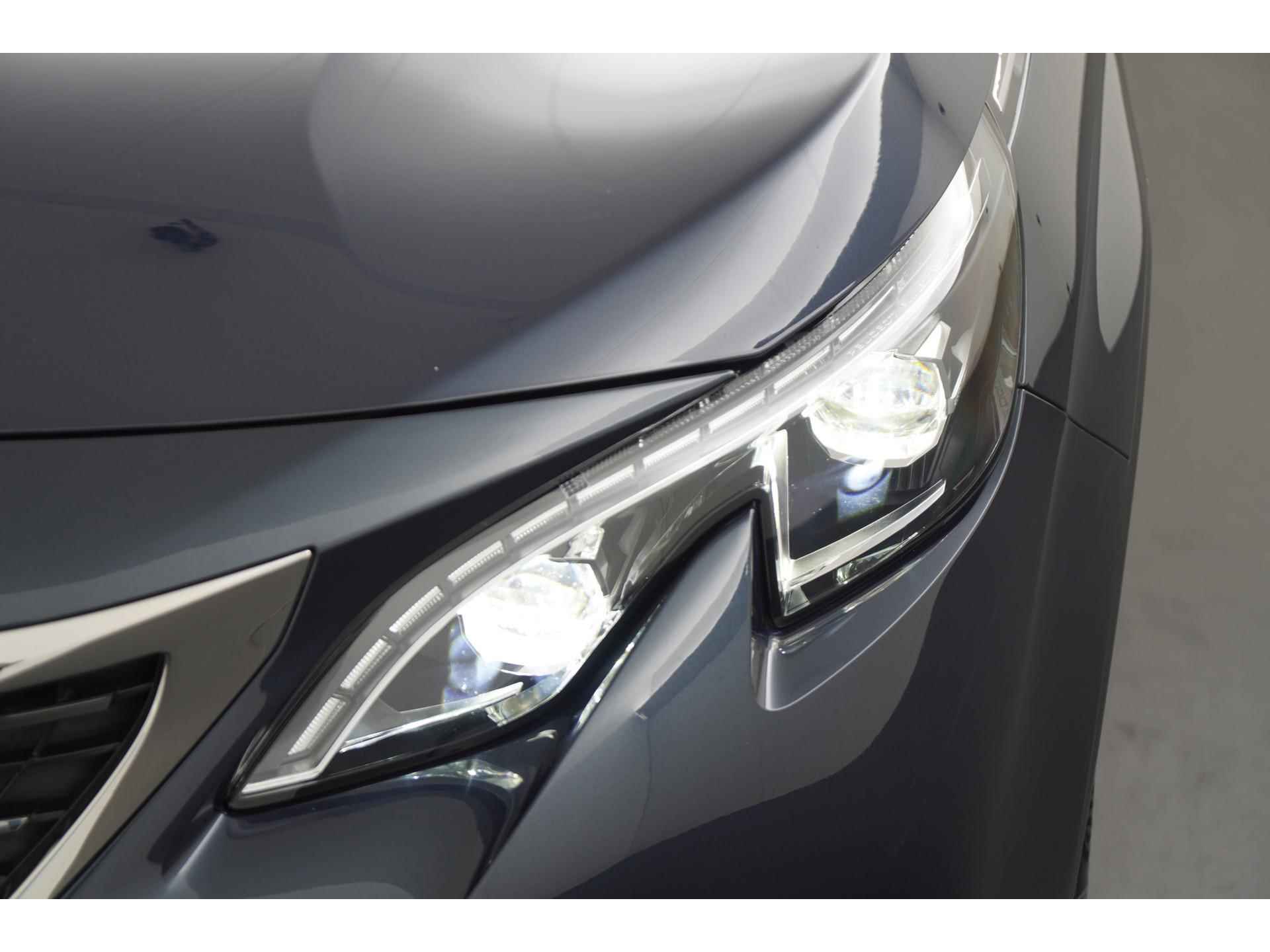 Peugeot 5008 1.6 PureTech Premium | 7 Persoons | Panoramadak | Leder | Trekhaak |  Zondag Open! - 26/46