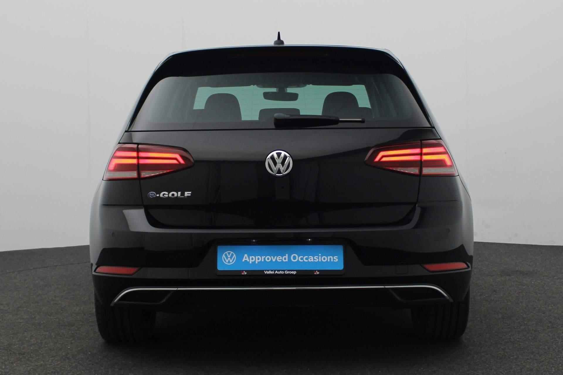 Volkswagen e-Golf 136PK | Navi | Parkeersensoren voor/achter | ACC - 14/34