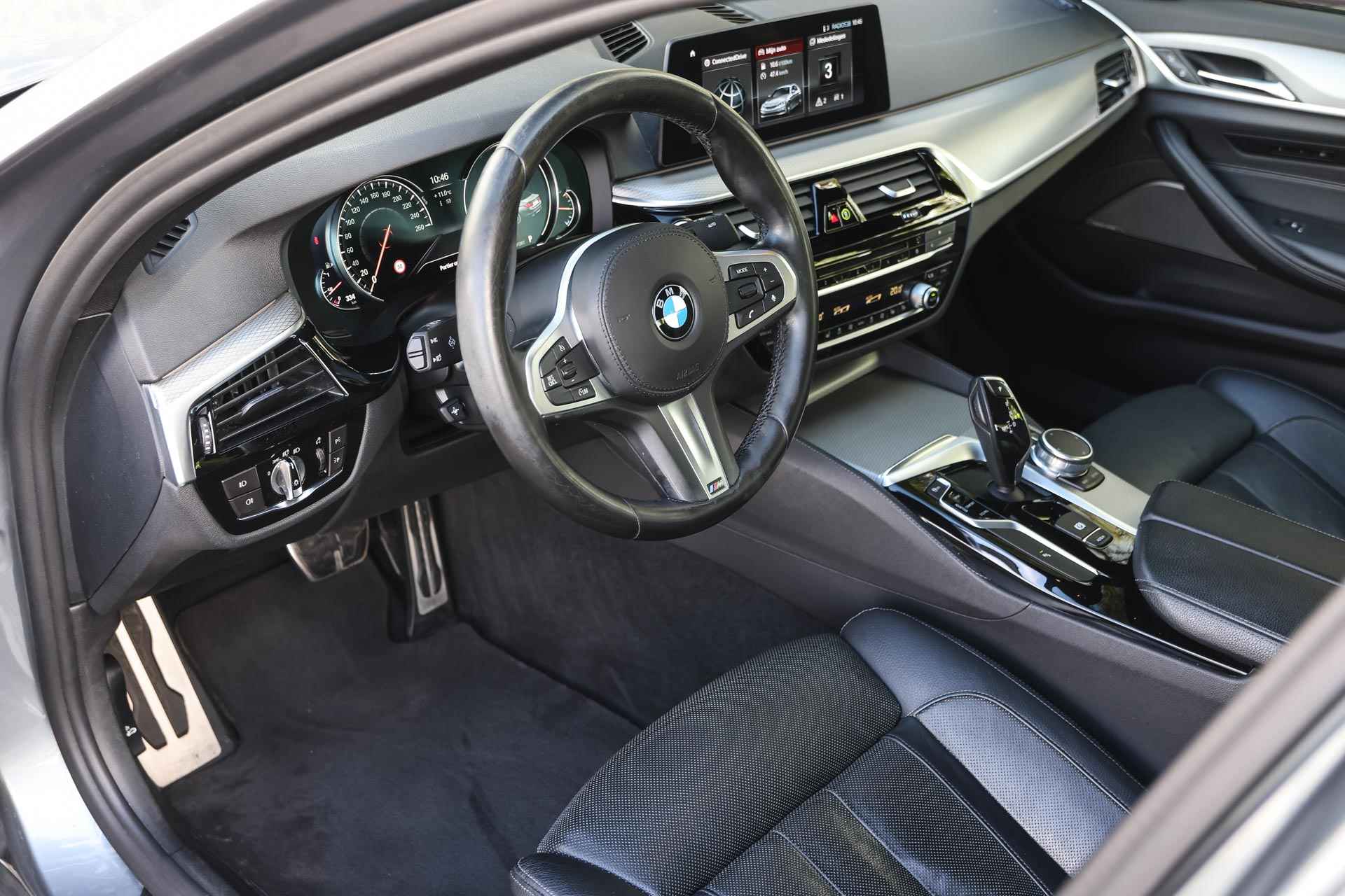 BMW 5 Serie 540i High Executive M Sport Automaat / Adaptieve LED / Achteruitrijcamera / Stoelventilatie / Soft Close / Adaptief onderstel / Head-Up / Apple CarPlay - 10/36