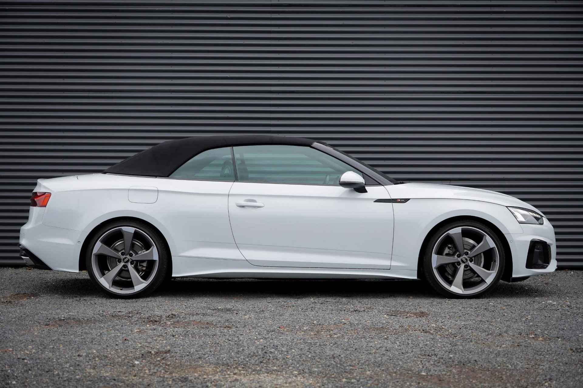 Audi A5 Cabriolet 35 TFSI S edition / Massage / S-line / BTW / Trekhaak / Virtual - 14/68