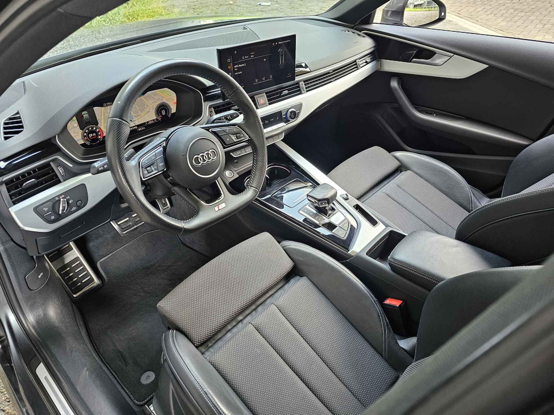 Audi A4 Avant 35 TFSI | S-Line | Geen import | Virtual Cockpit | Full LED - 5/22