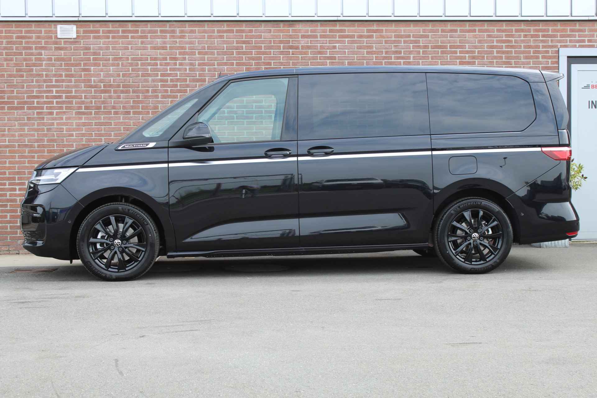 Volkswagen Multivan 1.4 PHEV-Hybrid 218PK DSG L2 |7-ZIT|ELEKTRISCHE-DEUREN|IQ.LIGHT|PANO|DIRECT-LEVERBAAR| - 42/65