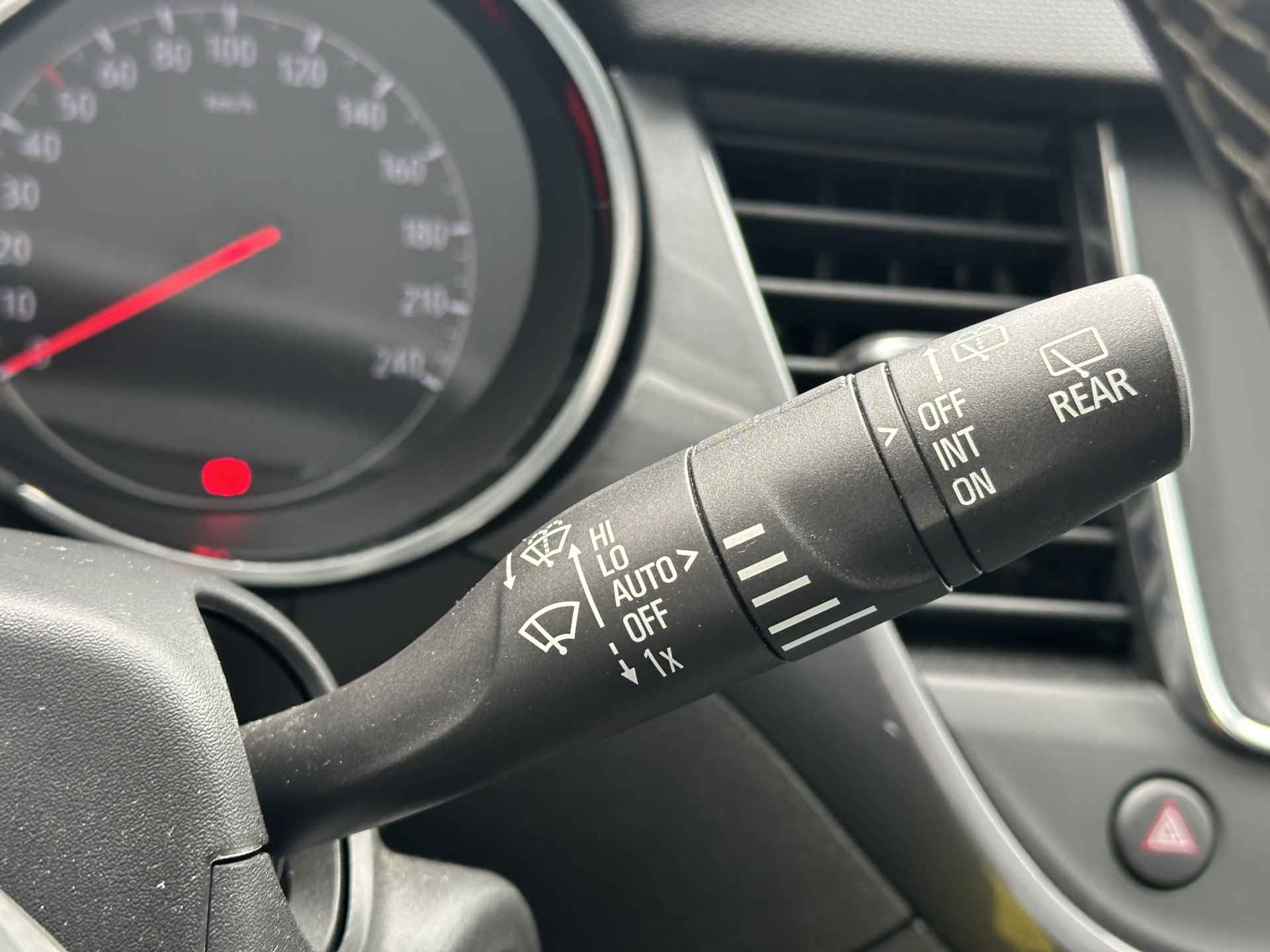 Opel Crossland 1.2 Turbo Elegance Automaat/Stoel en stuurverwarming/Camera. - 26/41