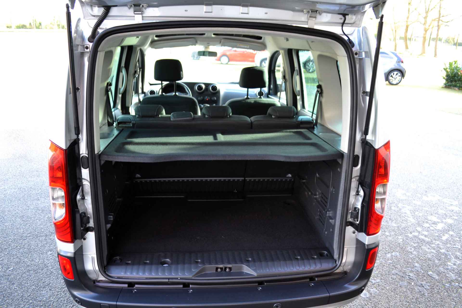 Mercedes-Benz Citan 112 Ambiente, Automaat, Airco, Open dak, Pdc, LM, Hoge instap, Nette auto ! - 28/32