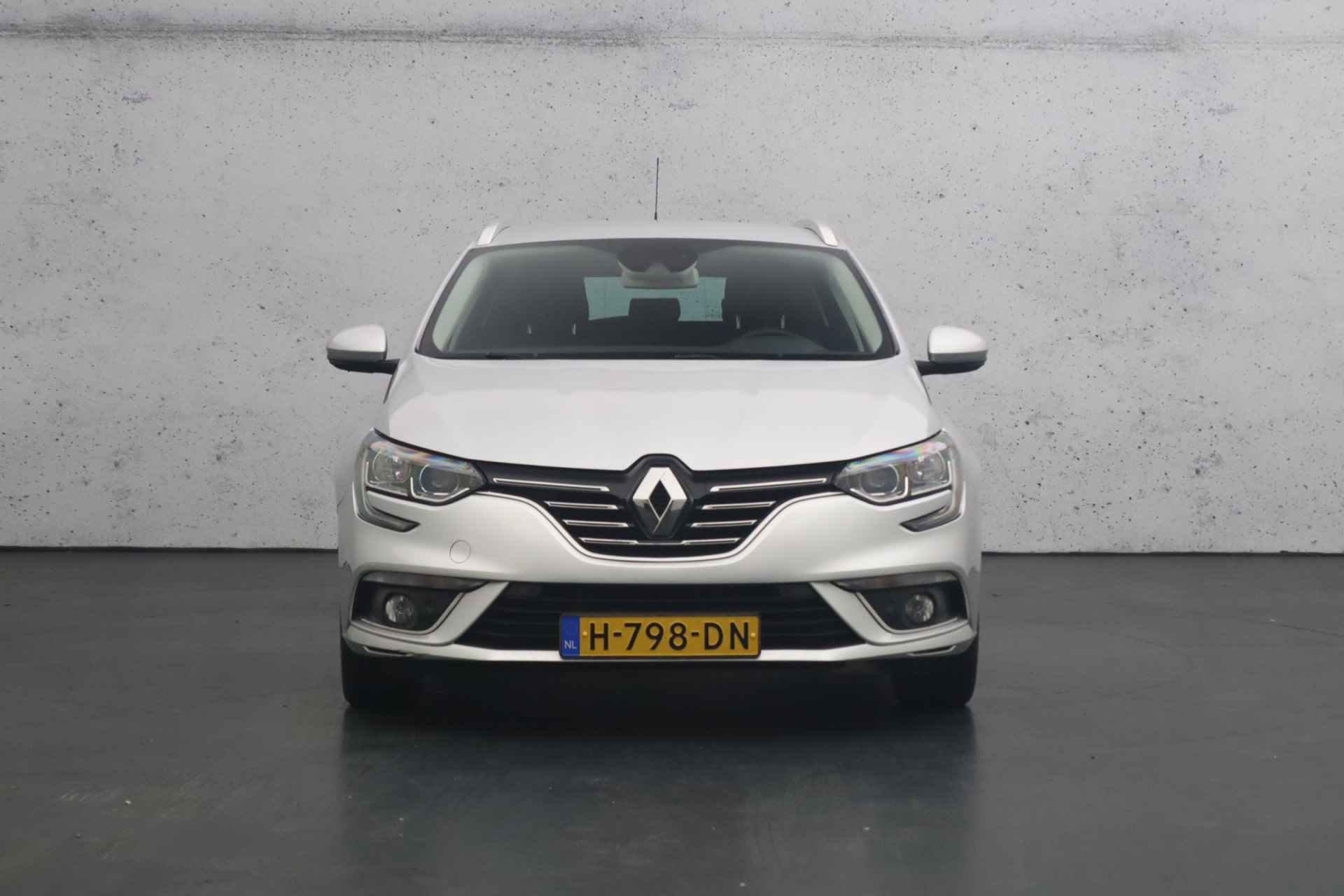 Renault Mégane Estate 1.3 TCe Bose | Camera | Airco | Apple Carplay | Cruise control | Navigatie | Parkeersensoren - 14/29