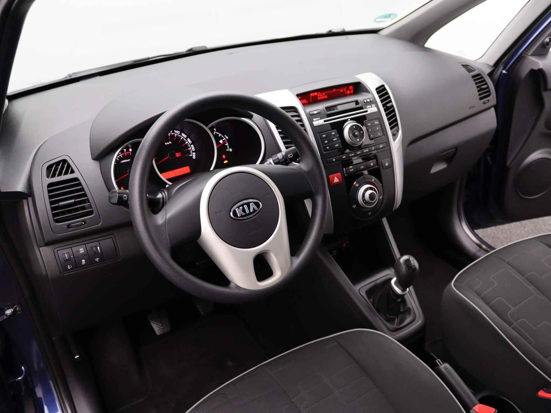 Kia Venga 1.4 CVVT X-tra | HOGE INSTAP | AIRCO | TREKHAAK | ALL SEASON BANDEN | - 23/43