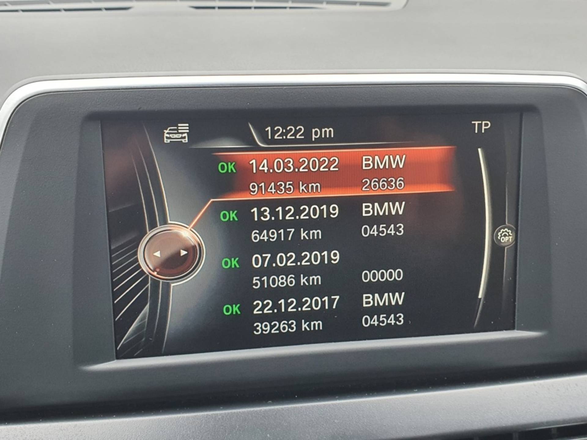 BMW 2-serie Active Tourer 1.5i 136pk Executive Navi Cruise Climate PDC LM 16 - 15/42
