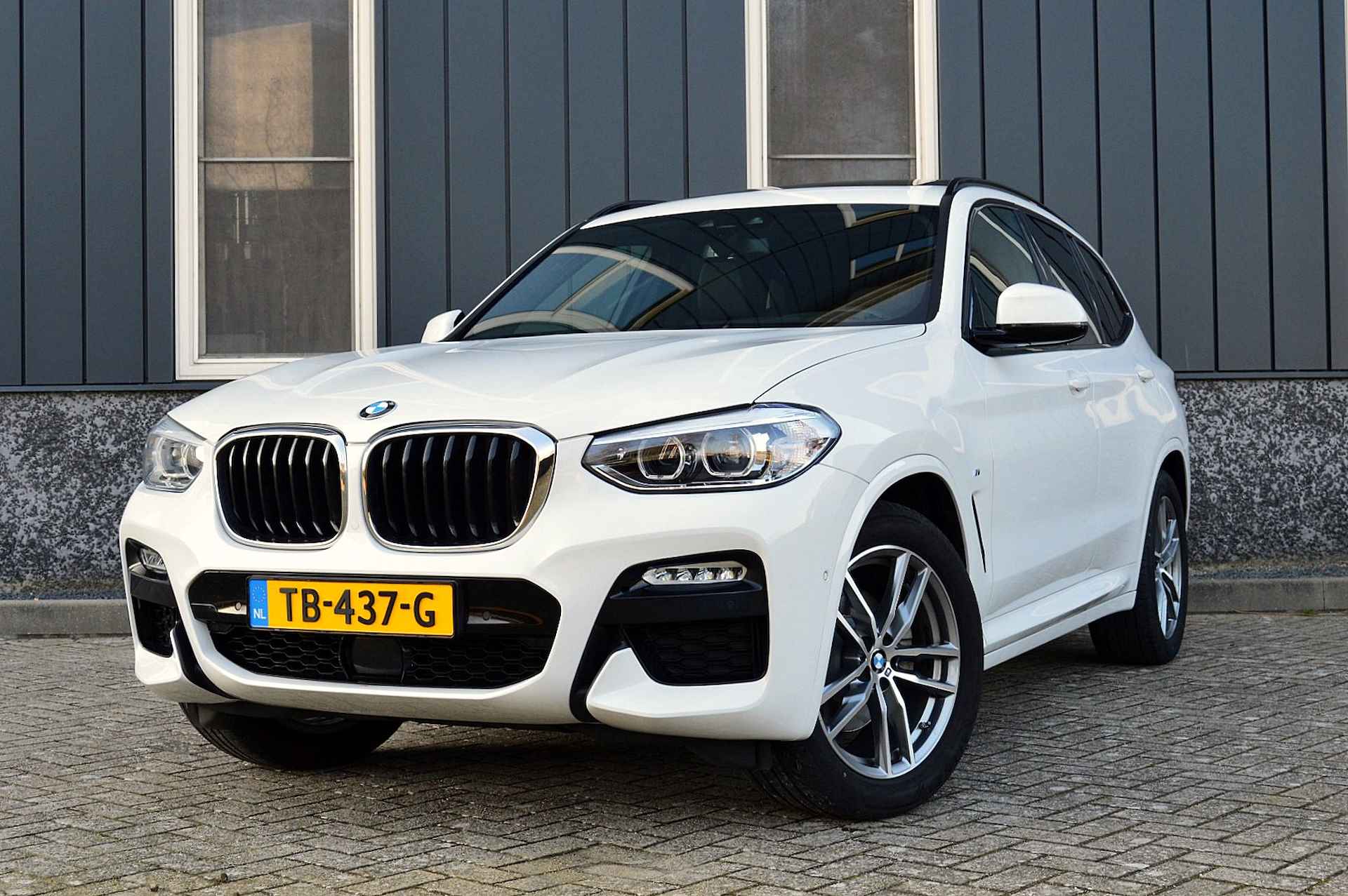 BMW X3 xDrive20i M-Sport Rijklaarprijs-Garantie Leder sport Interieur Led Panorama dak