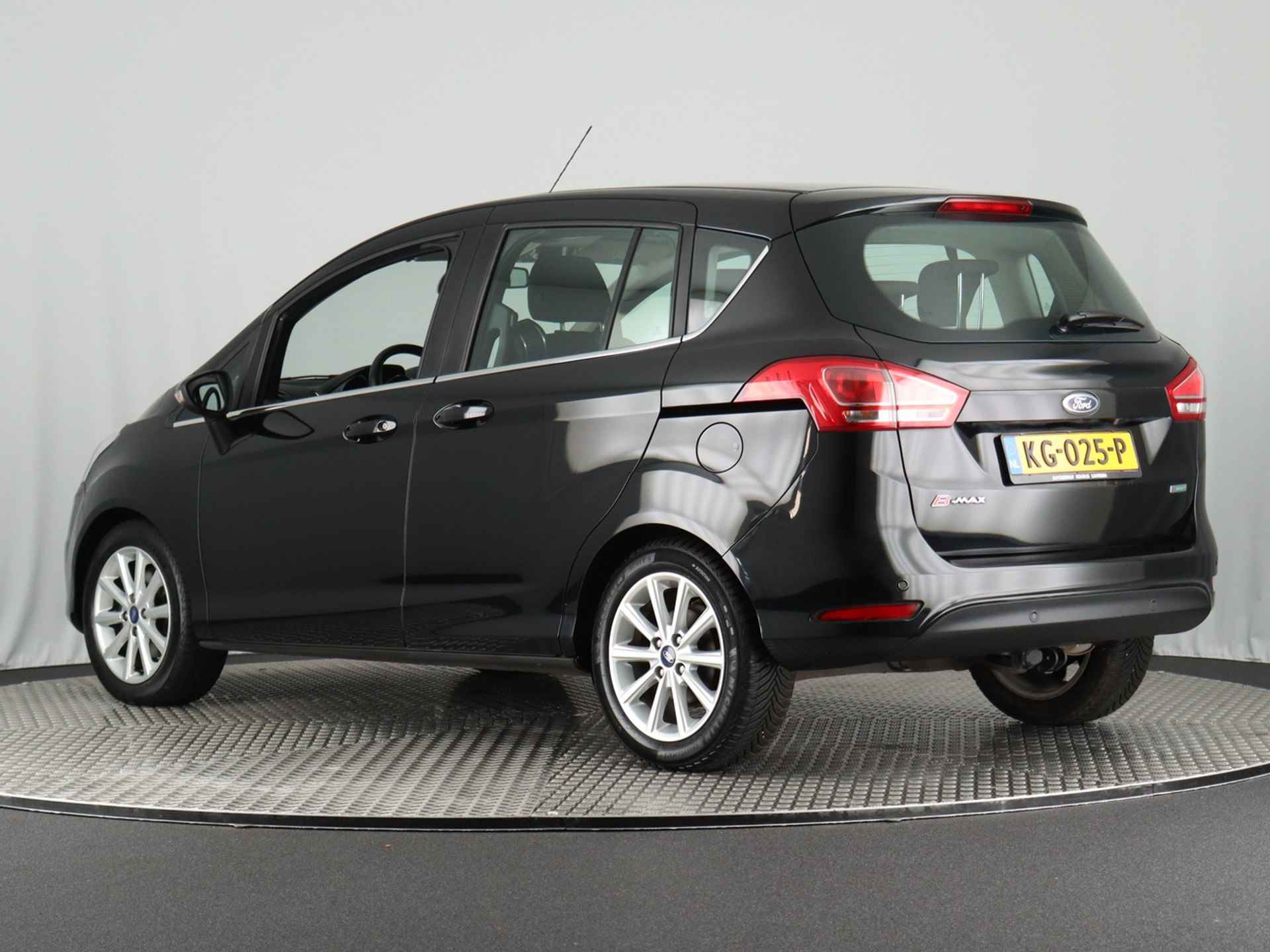 Ford B-MAX 1.0 EcoBoost Titanium (NL-Auto / Trekhaak! / Camera / Navi / Cruise - 42/43