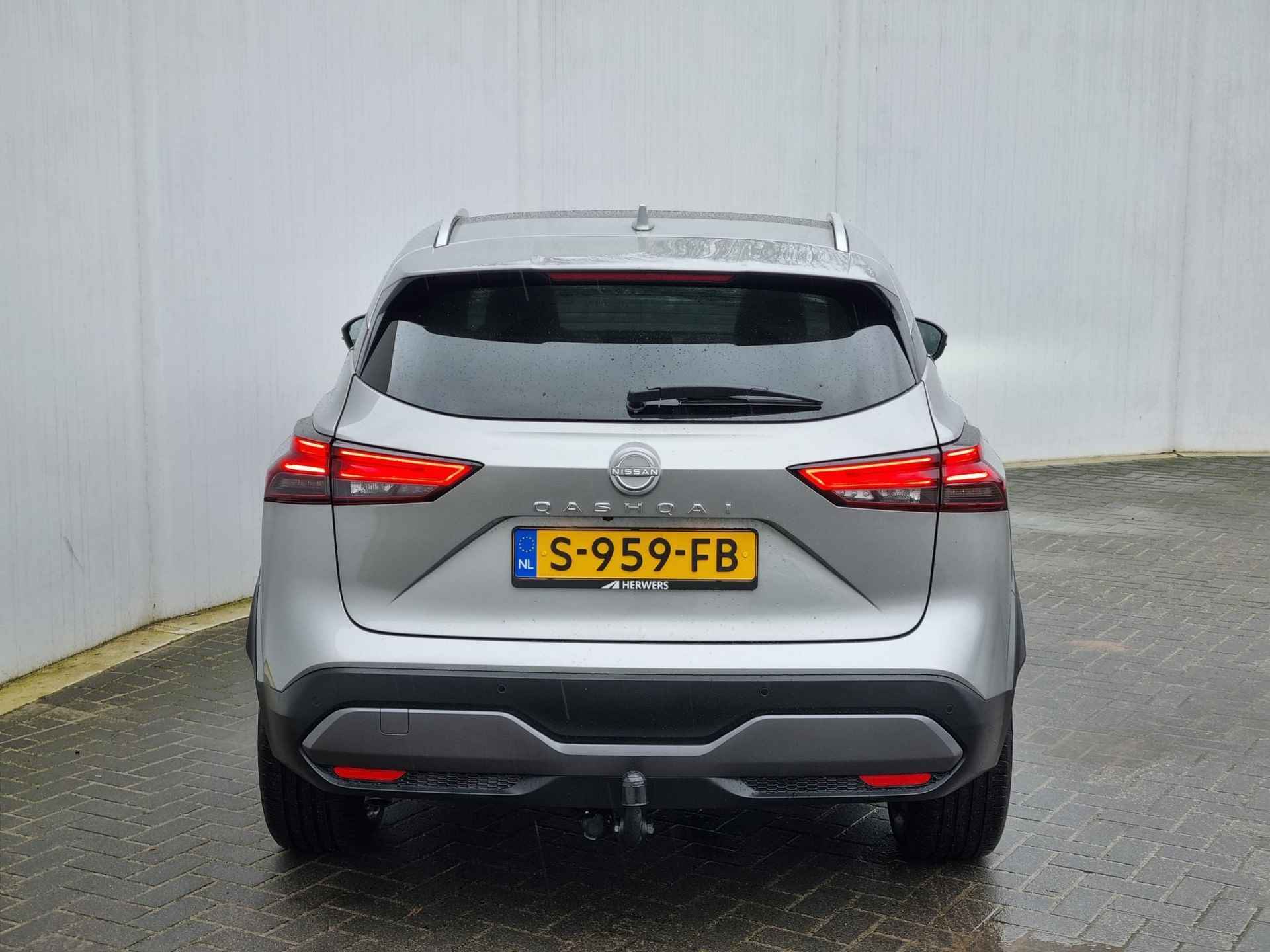 Nissan Qashqai 1.3 MHEV Tekna / Full Options! / Navigatie / Panoramadak / Trekhaak 1.400 KG Trekgewicht / - 23/39