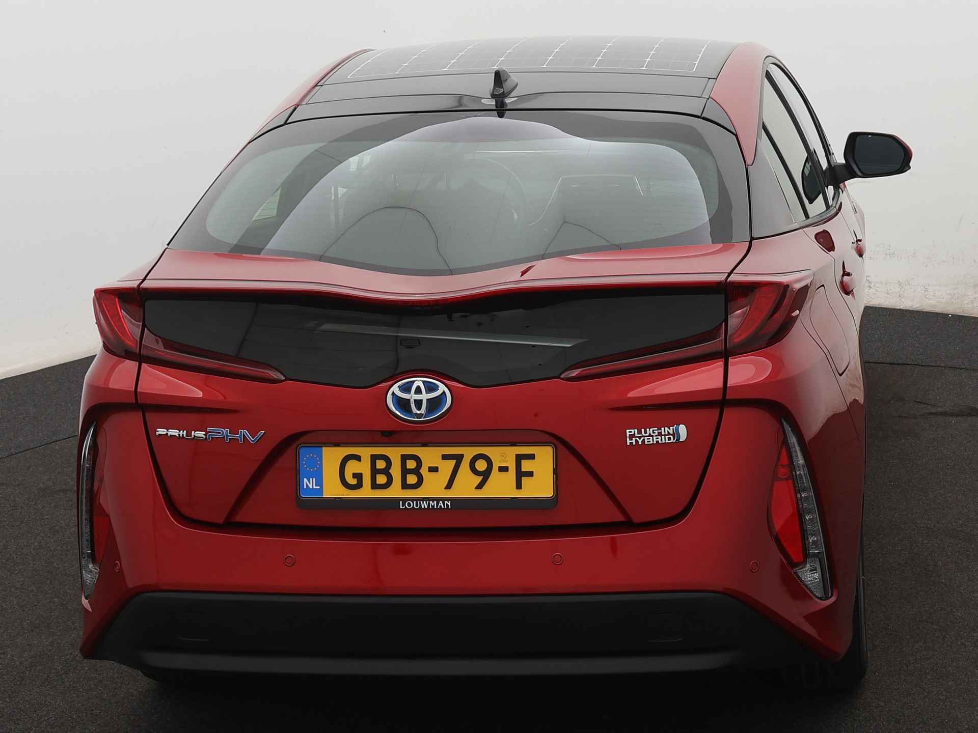 Toyota Prius 1.8 Plug-in Hybrid Dynamic Limited | Navigatie | Parkeercamera | - 30/44