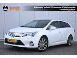 Toyota Avensis wagon 1.8 VVTi Dynamic Business Panoramadak | Trekhaak | Camera | Climate control | Cruise control | Stoelverwarming