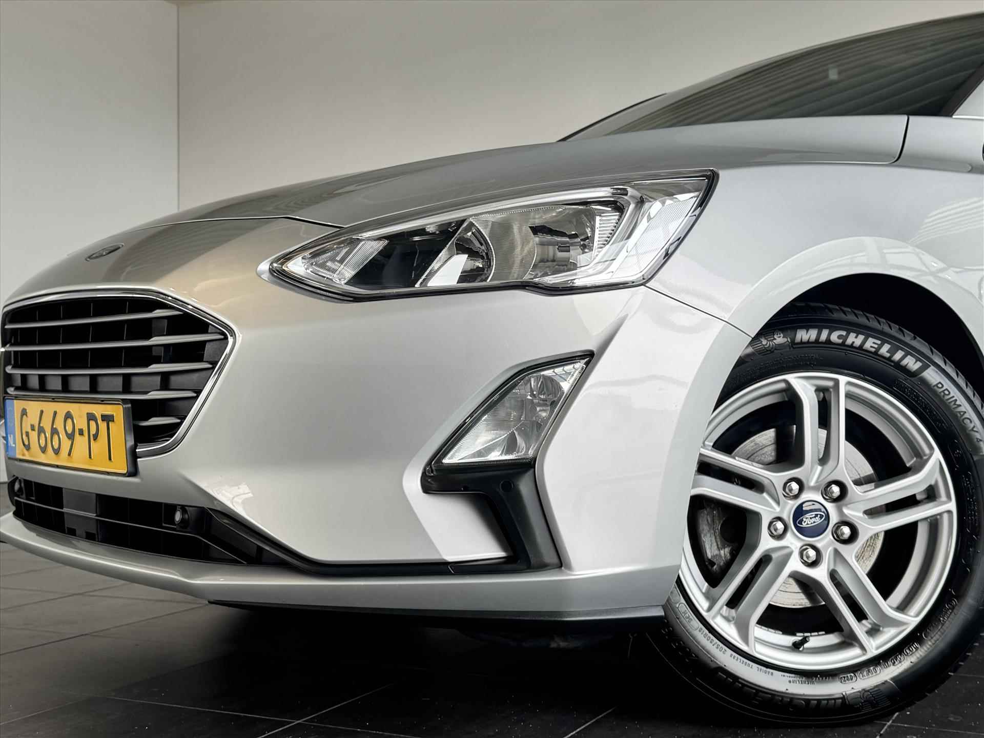 Ford Focus | 1.0 | EcoBoost | 125pk | Titanium | Business | Apple/Android - 5/20