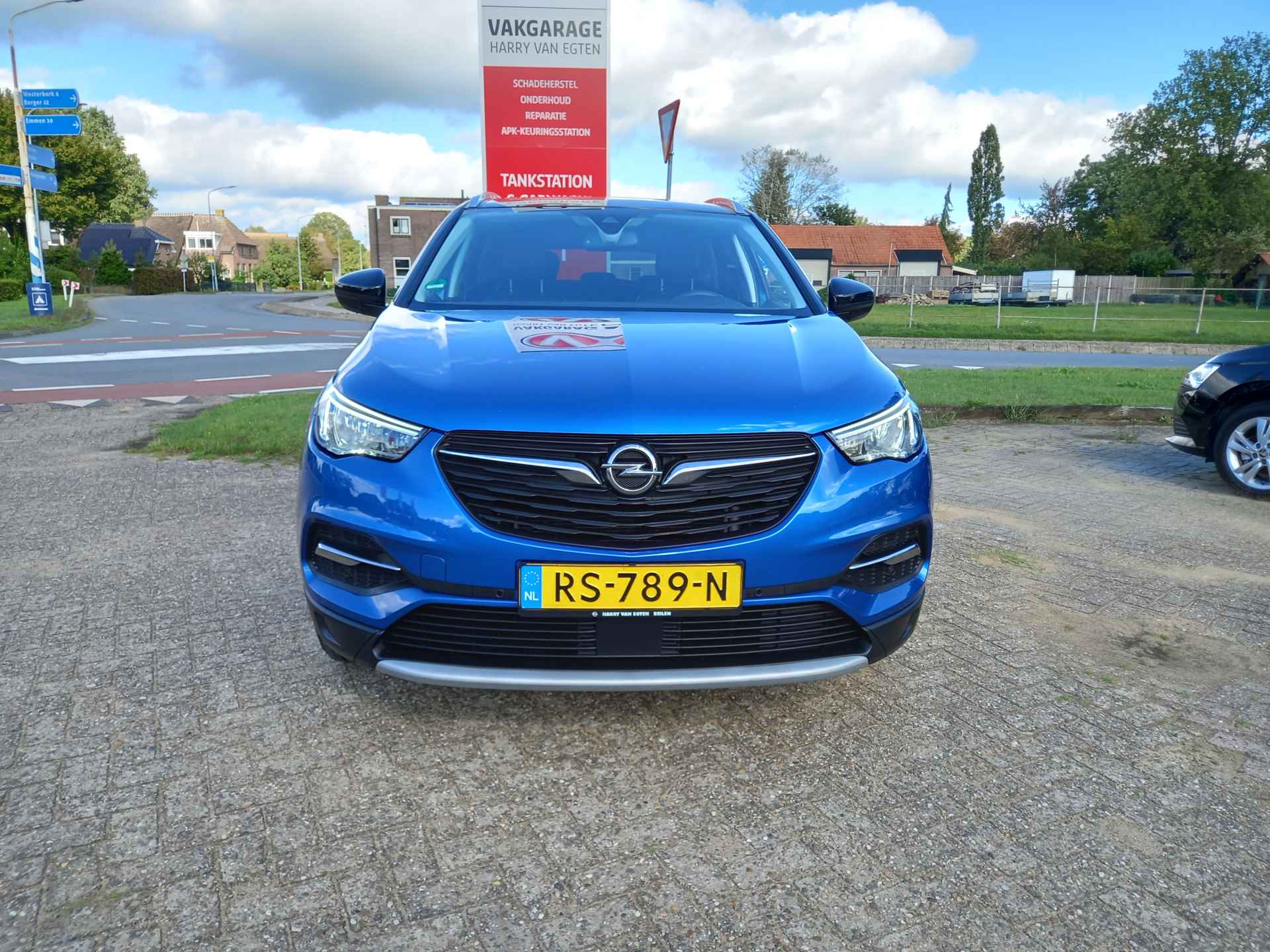 Opel Grandland X 1.6 CDTi Business Executive AUTOMAAT Navigatie, Stoel  en stuur verwarming , Voorstoelen ventilatie , Lederen bekleding, PRIJS RIJKLAAR - 24/25