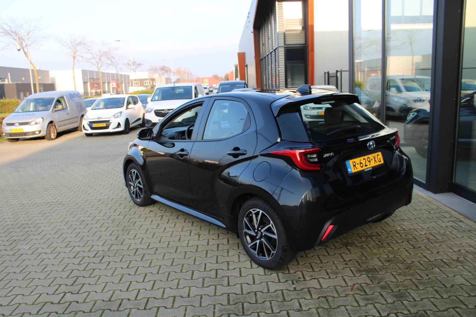 Toyota Yaris 1.5 Hybrid Business Plus Camera/Navigatie/NL auto - 5/14