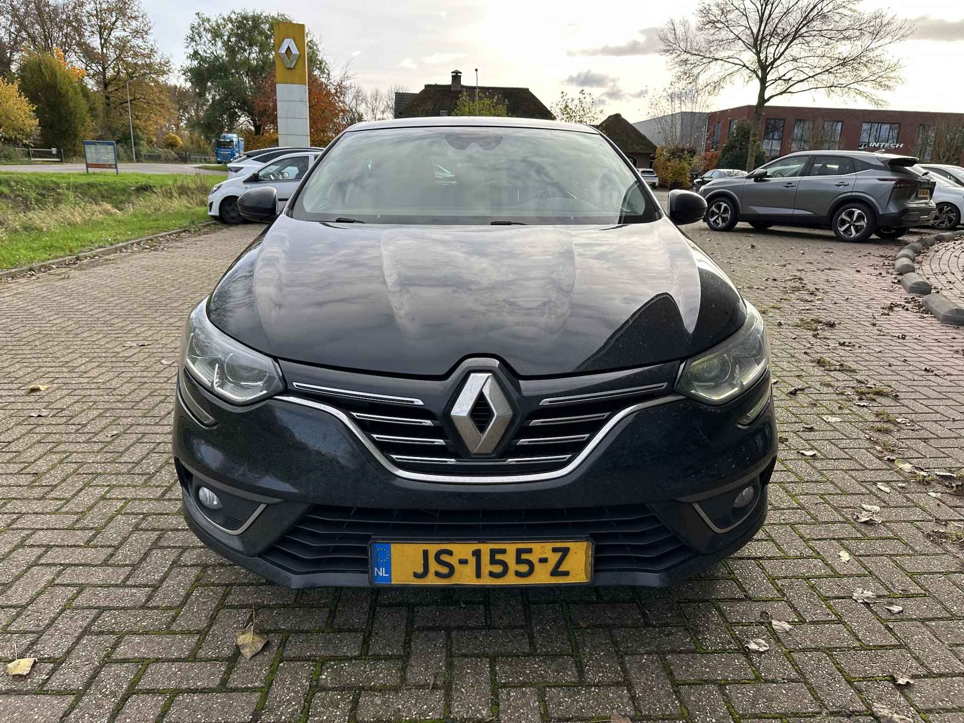 Renault Mégane 1.2 TCe 130 Bose | Trekhaak | NL-auto + dealer onderhouden! | PDC | Navi 8,7" | Clima | Cruise | LM velgen 17" - 4/22